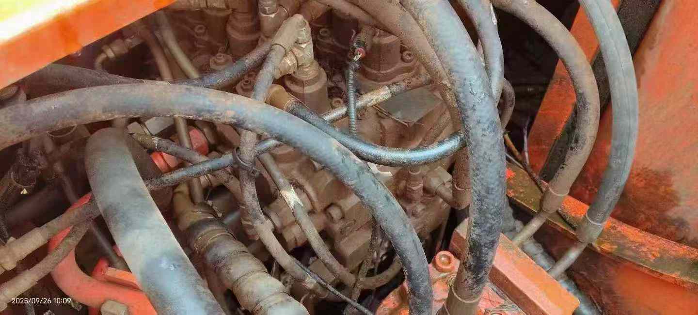 Used Doosan DX120 Excavator 2016 Model / 3