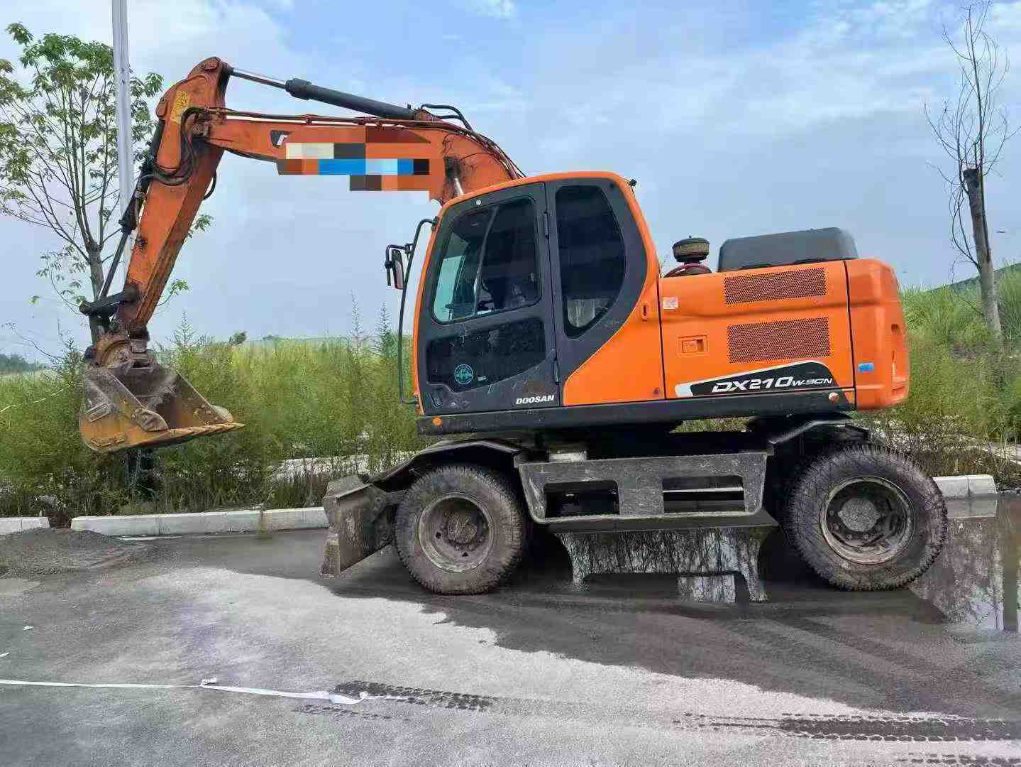 Used Doosan DX15 Excavator 2021 Model / 2