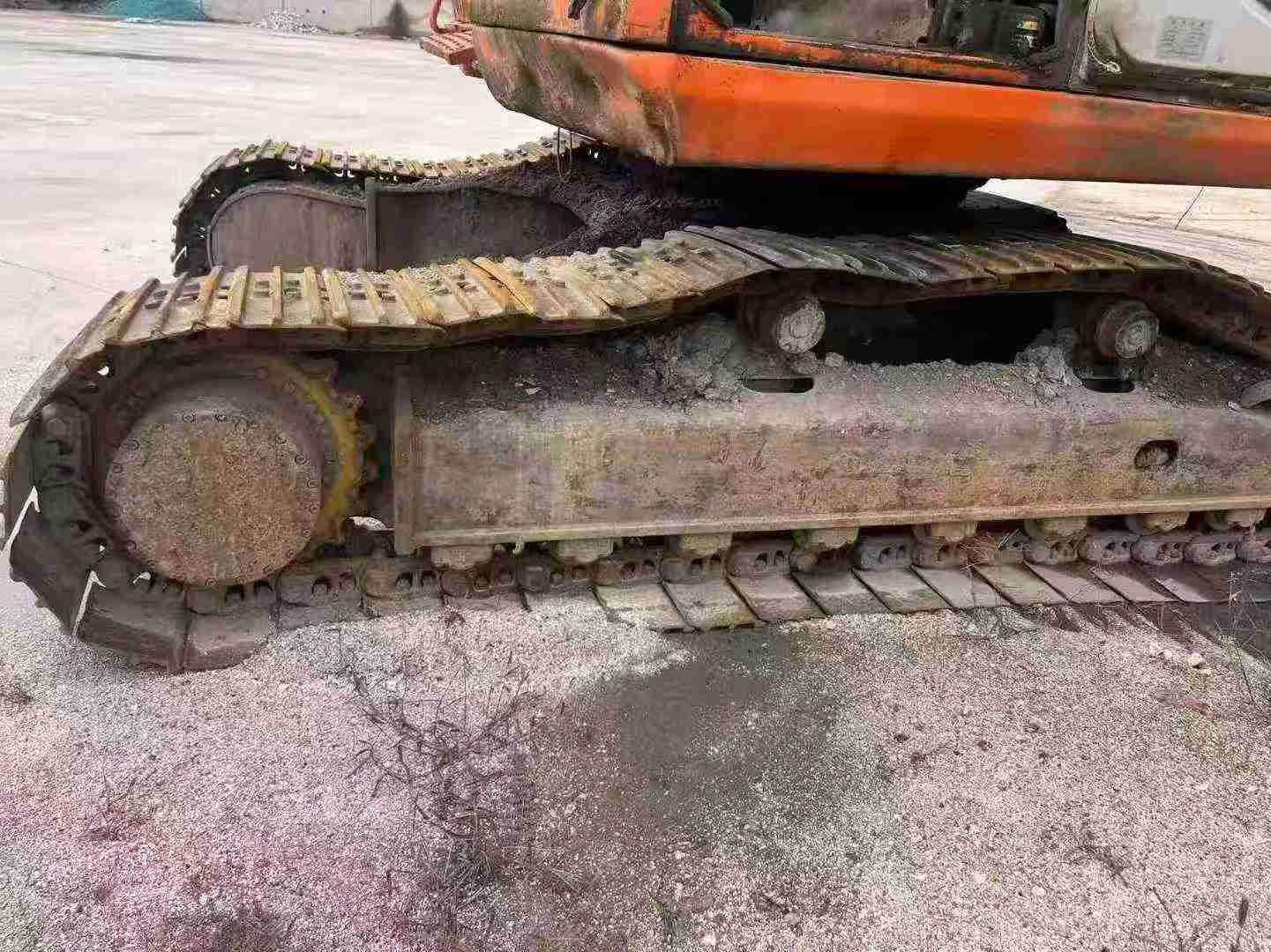 Used Doosan DH220-7 Excavator 2016 Model / 4