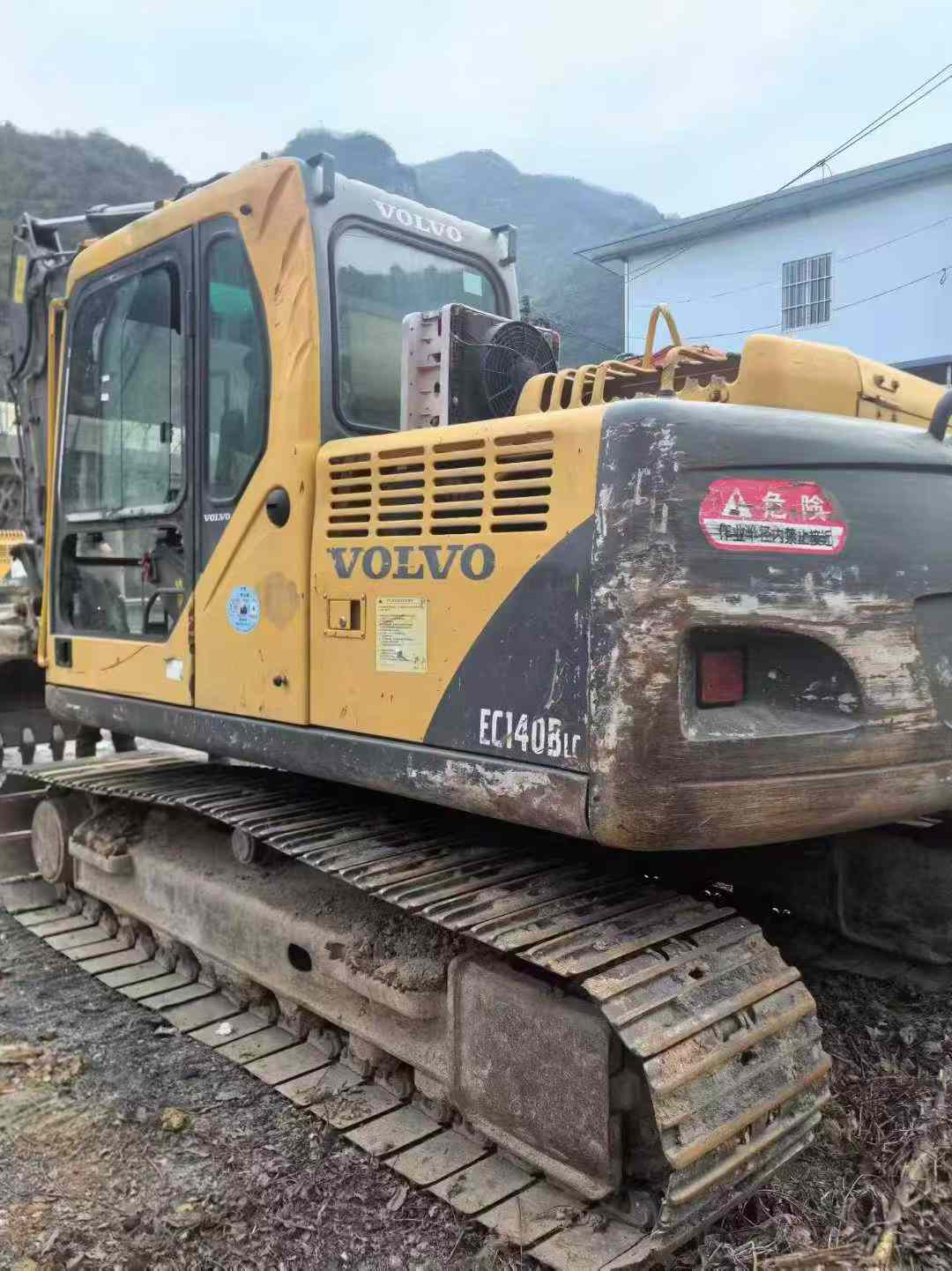 Used Volvo EC140 Excavator 2016 Model / 2
