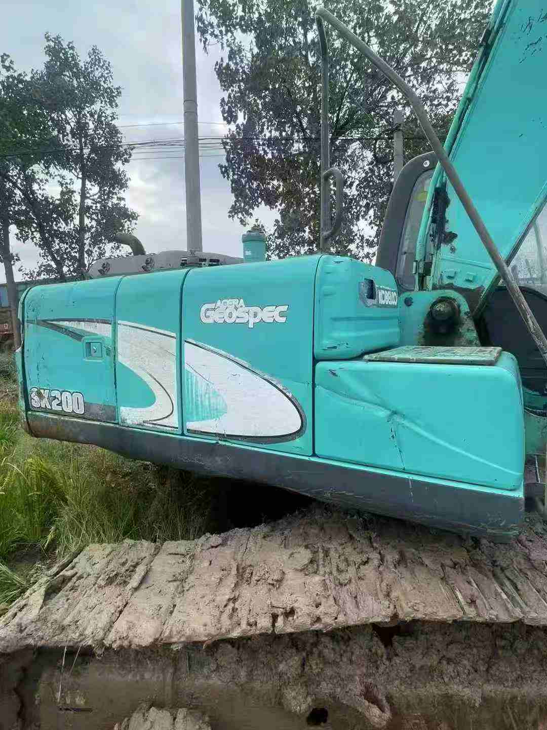 Used Kobelco SK200 Excavator 2016 Model / 2
