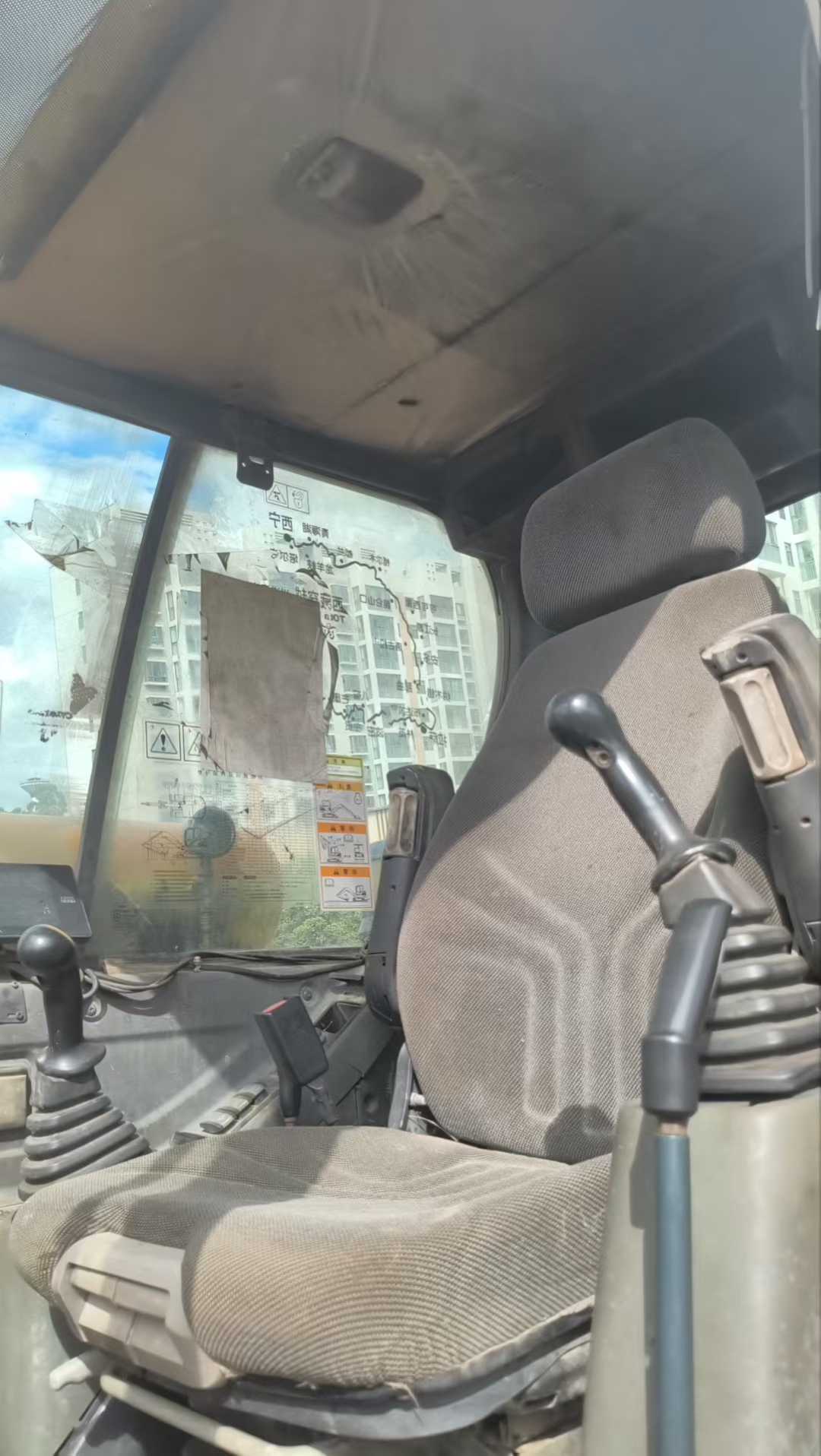 Used Hyundai R60-9 Excavator 2016 Model / 8