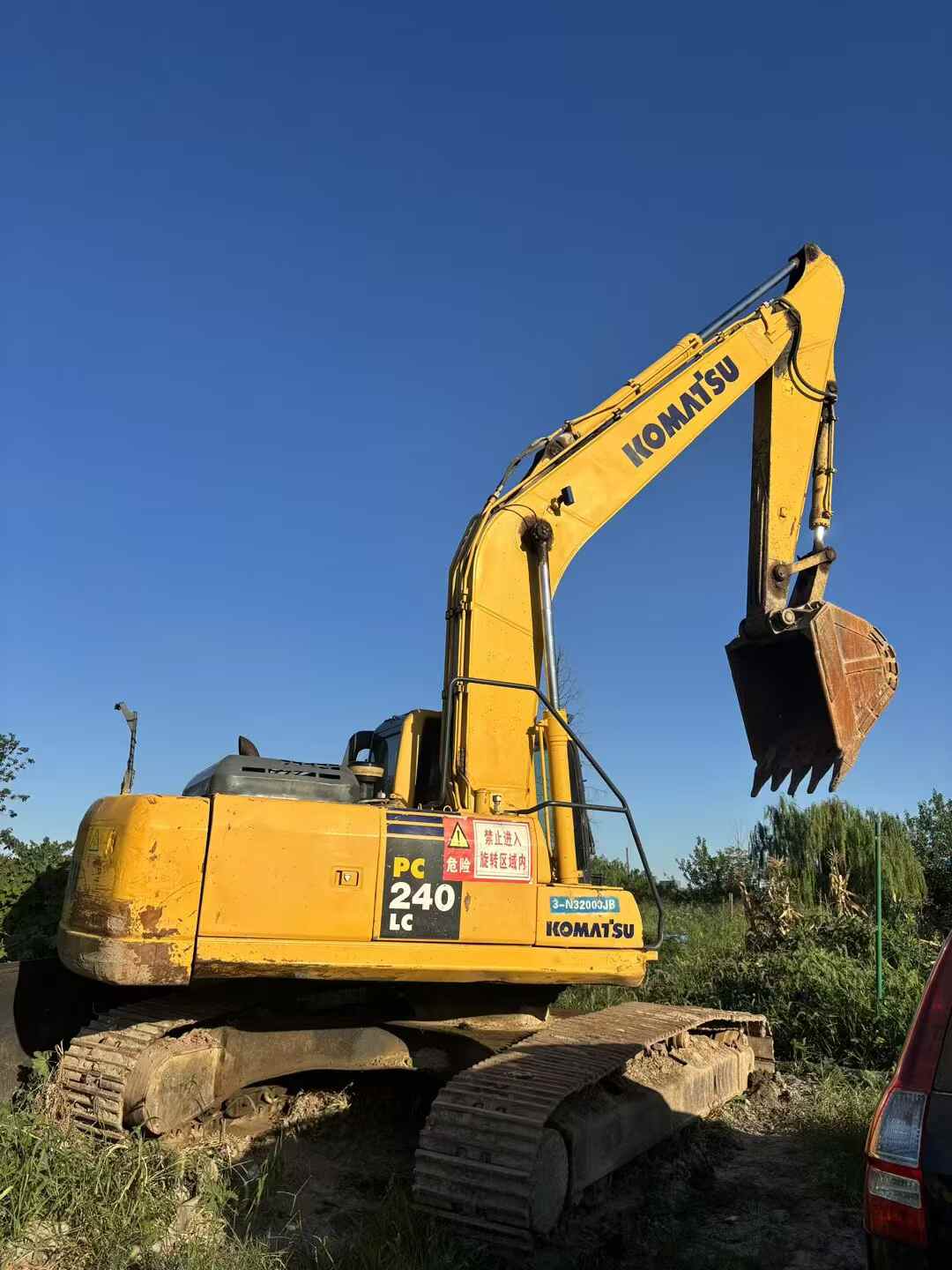 Used Komatsu PC240LC-8 Excavator 2017 Model