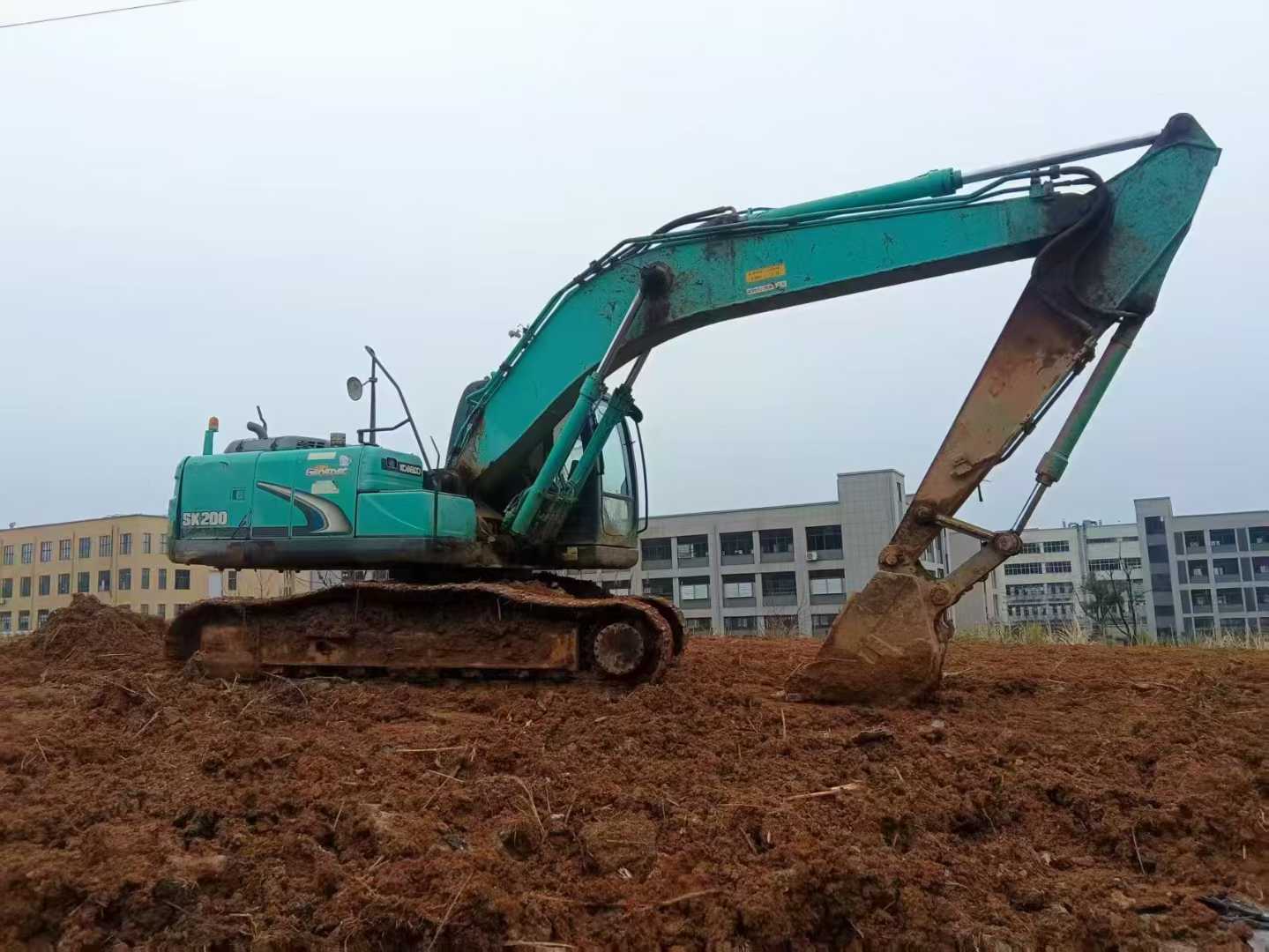 Used Kobelco  SK120-5.5 Excavator 2016 Model / 3