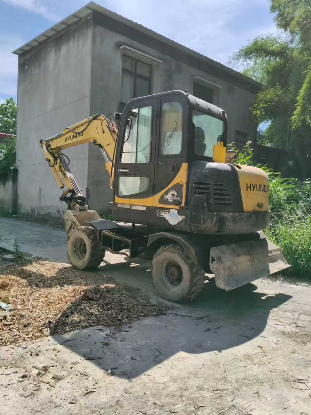 Used Hyundai HX60 Excavator 2016 Model / 3