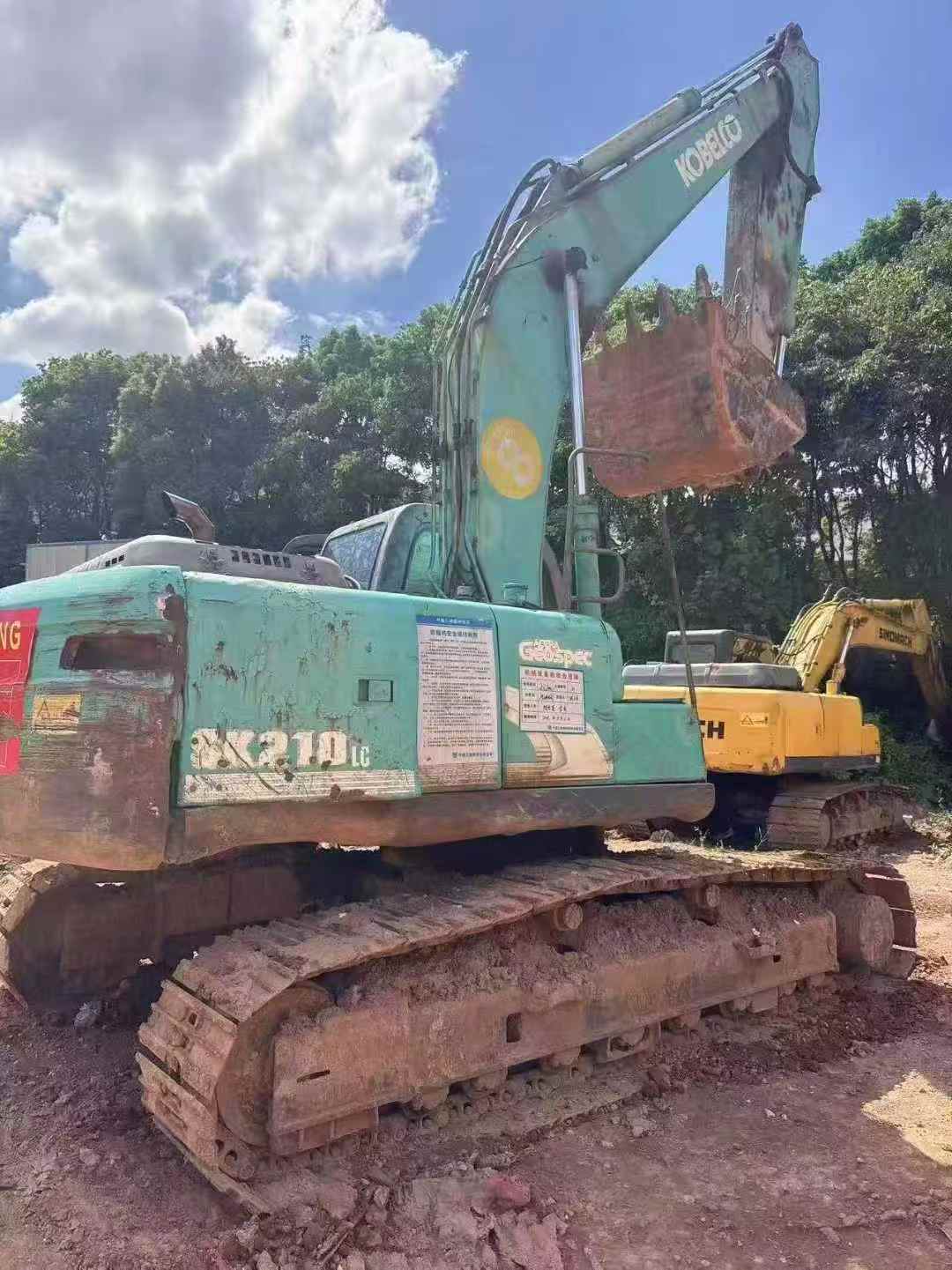 Used Kobelco SK210 Excavator 2016 Model / 3