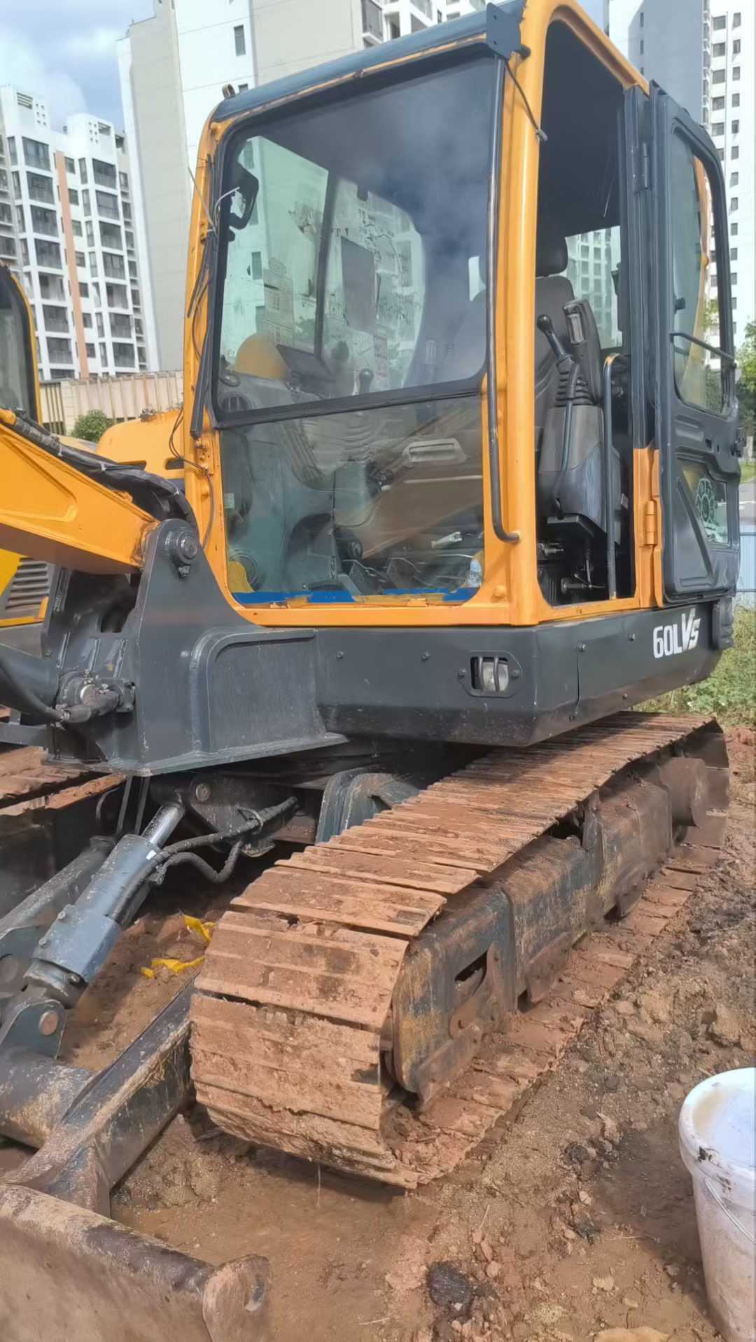 Used Hyundai R60-9 Excavator 2016 Model / 2