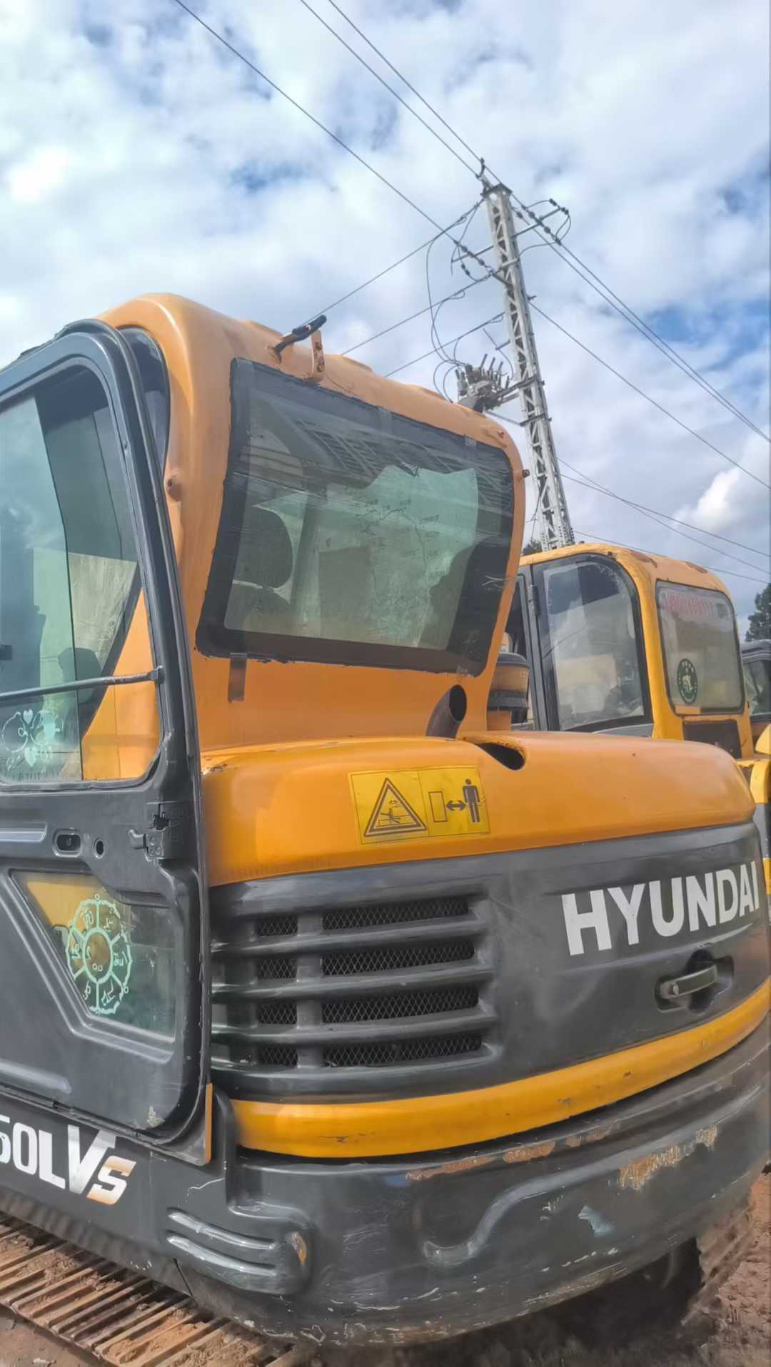 Used Hyundai R60-9 Excavator 2016 Model / 7