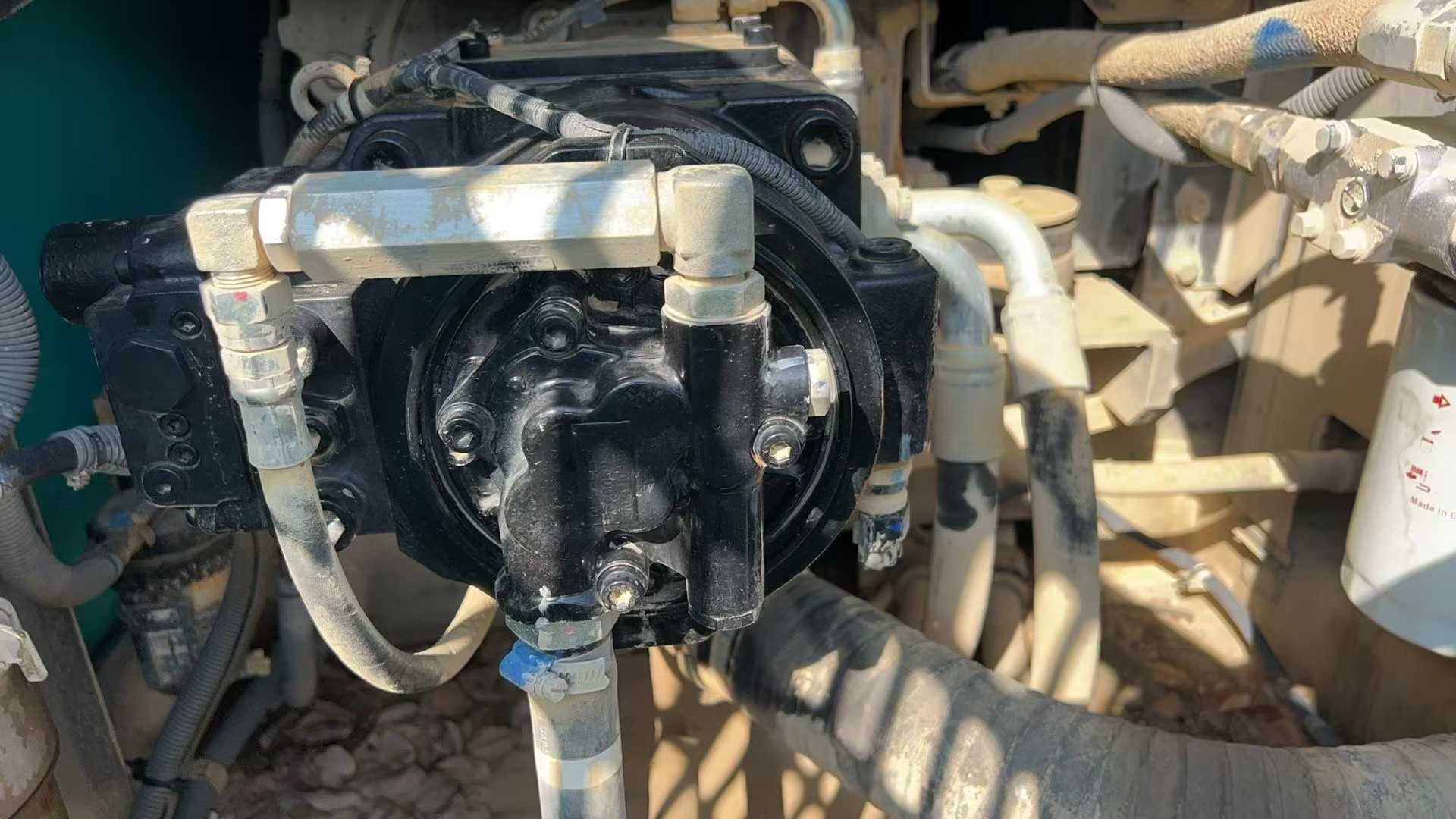 Used Kobelco SK210 Excavator 2017 Model / 6