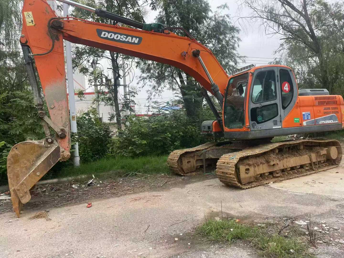 Used Doosan DH220 Excavator 2017 Model