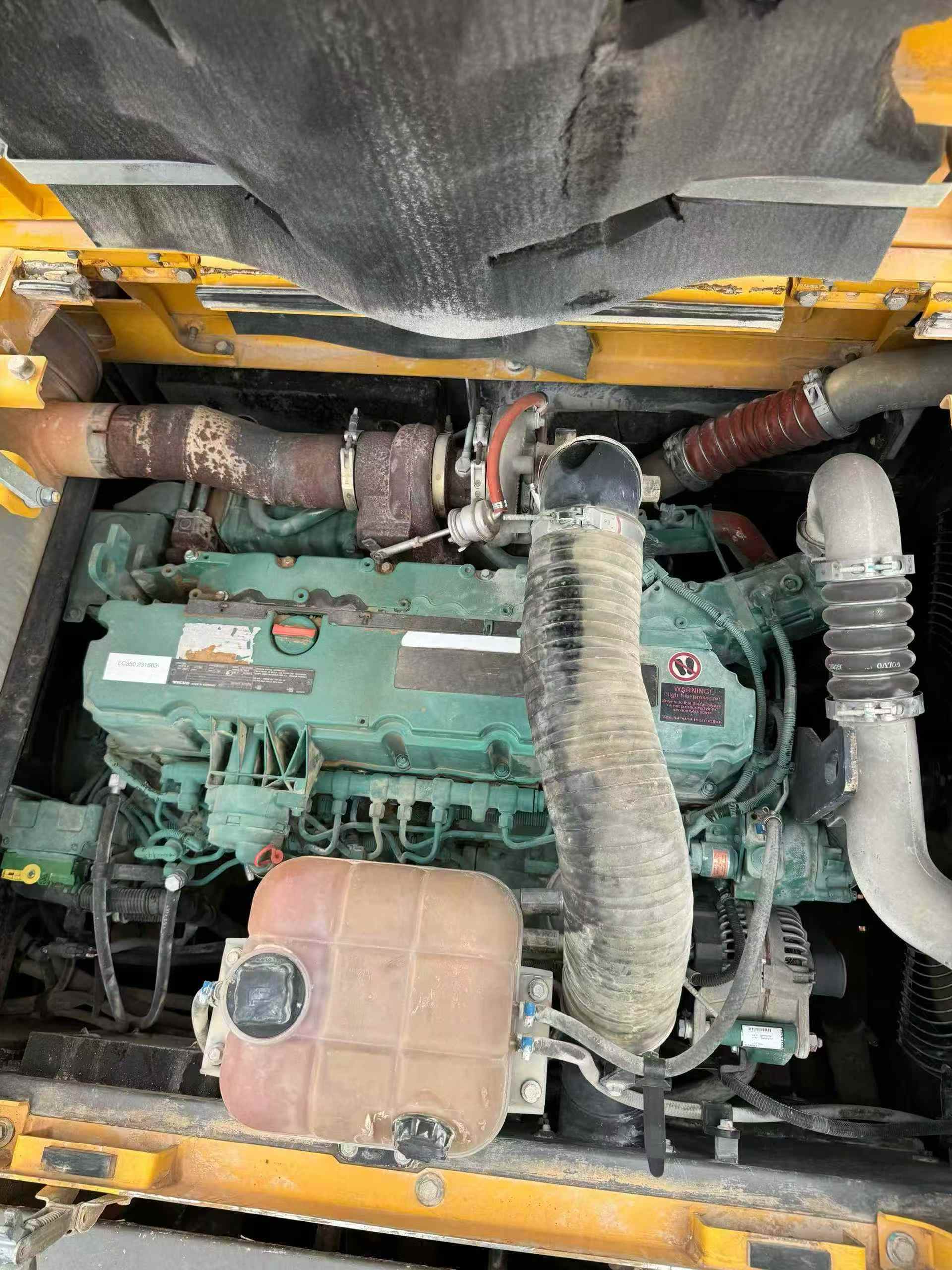 Used Volvo EW50 Excavator 2020 Model / 5