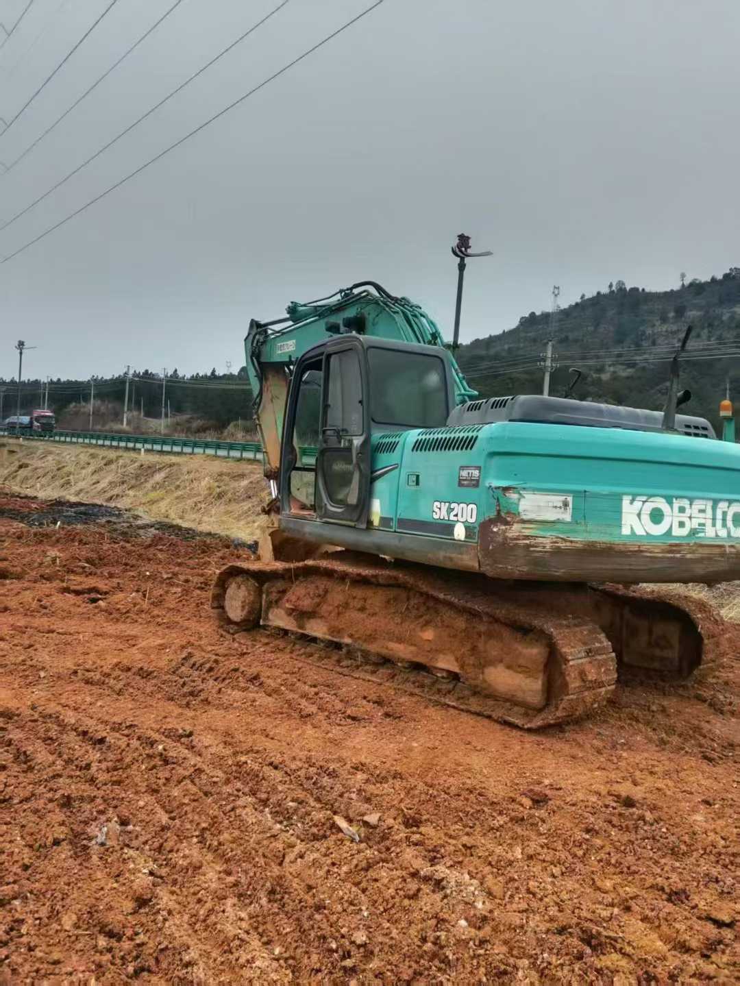 Used Kobelco  SK120-5.5 Excavator 2016 Model / 4