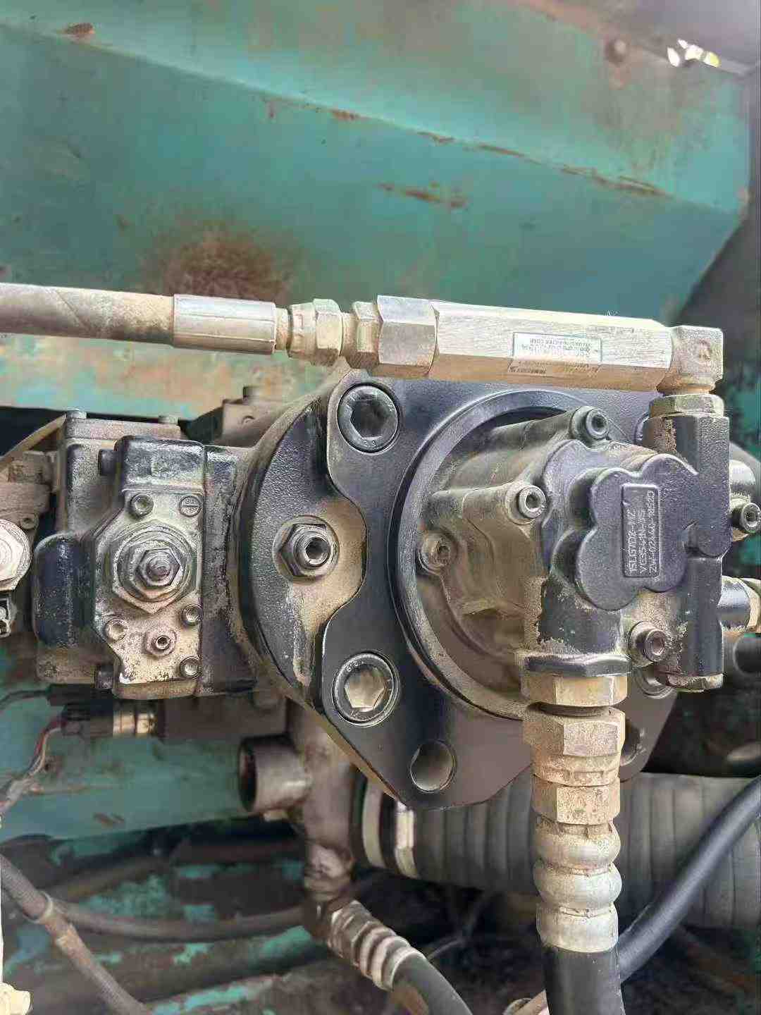 Used Kobelco SK210 Excavator 2016 Model / 3