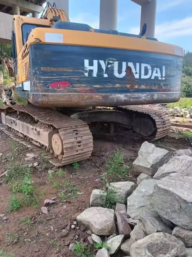 Used Hyundai HX75 Excavator 2014 Model / 9