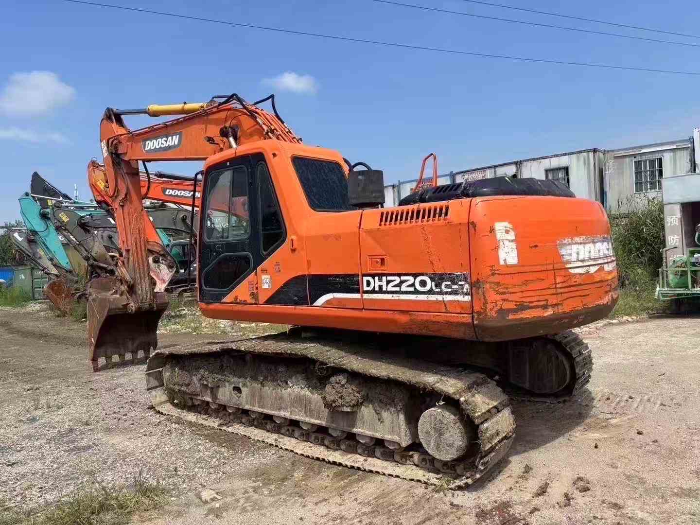 Used Doosan DH220-7 Excavator 2010 Model / 3