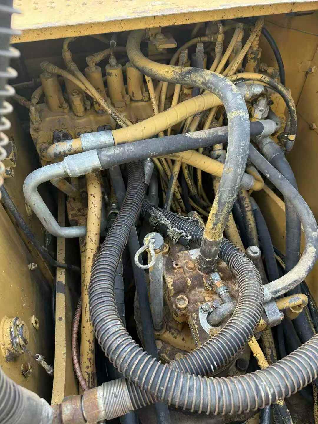 Used Caterpillar 320D Excavator 2016 Model / 6