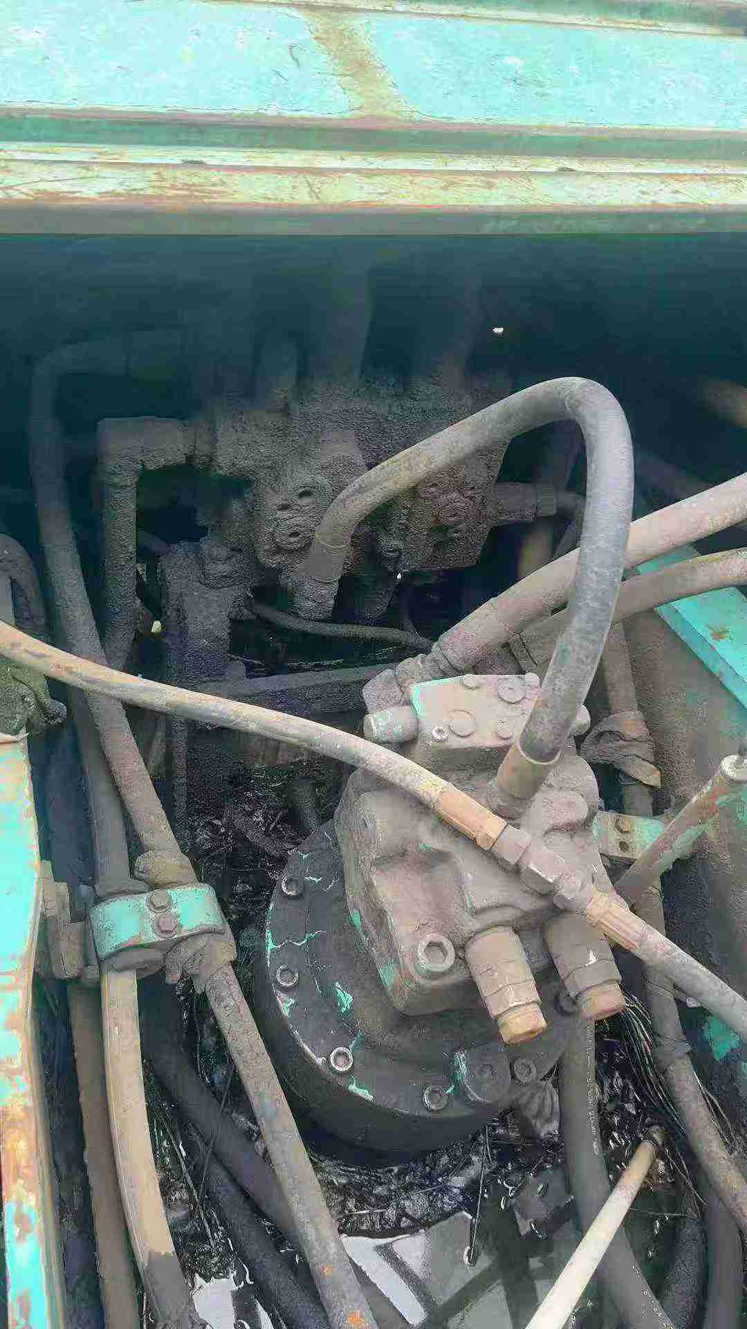 Used Kobelco  SK120-5.5 Excavator 2016 Model / 3