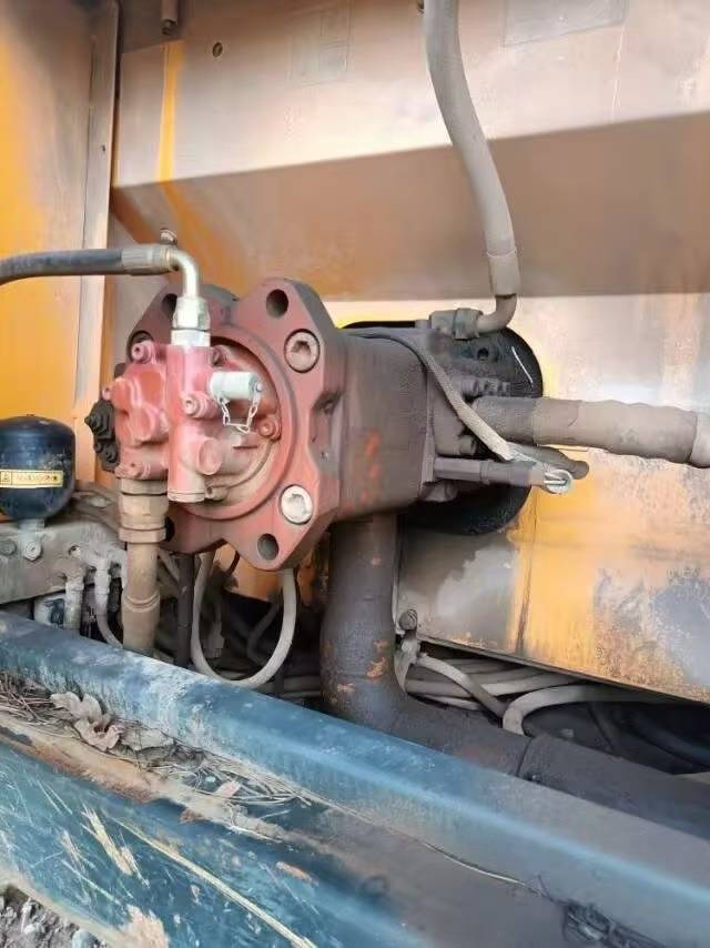 Used Hyundai HX75 Excavator 2014 Model / 7