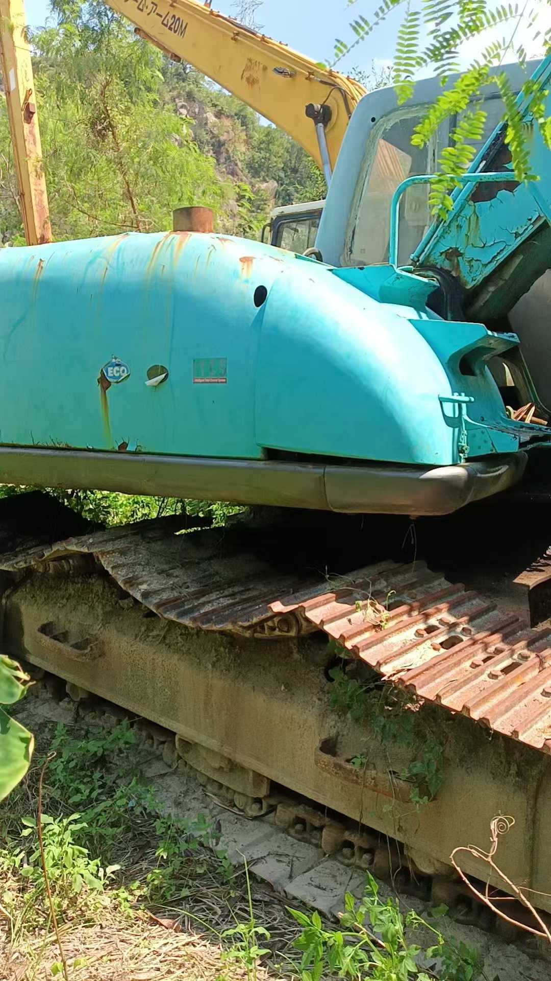 Used Kobelco SK200-5.5 Excavator 2016 Model / 3