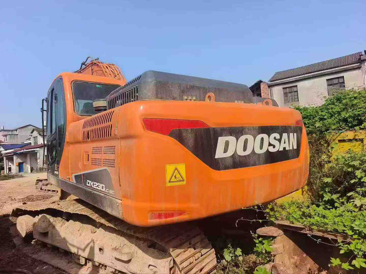 Used Doosan DX15 Excavator 2021 Model / 3