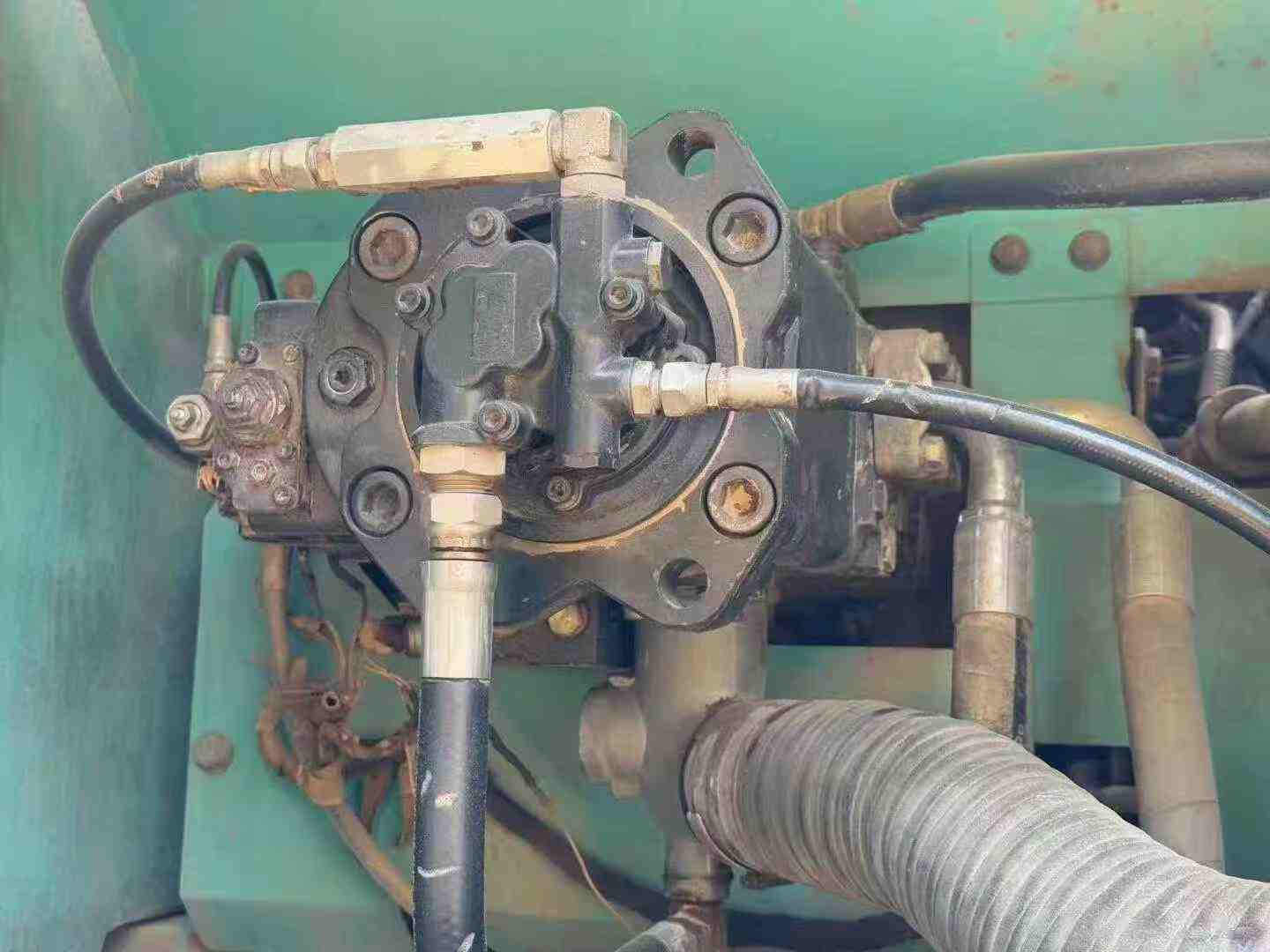 Used Kobelco SK250 Excavator 2016 Model / 6