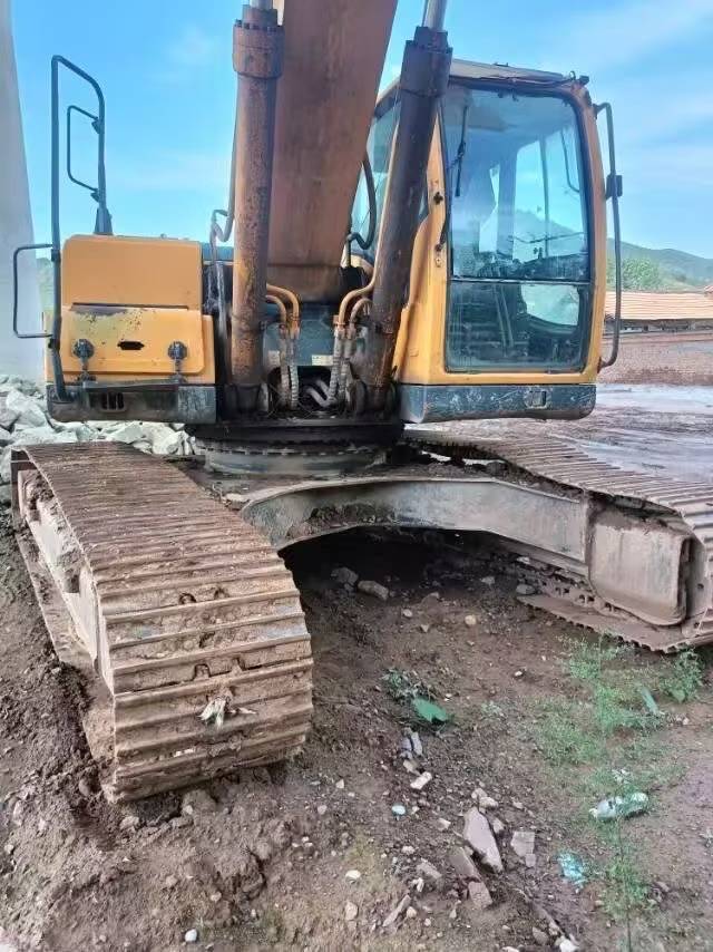 Used Hyundai HX75 Excavator 2014 Model / 4