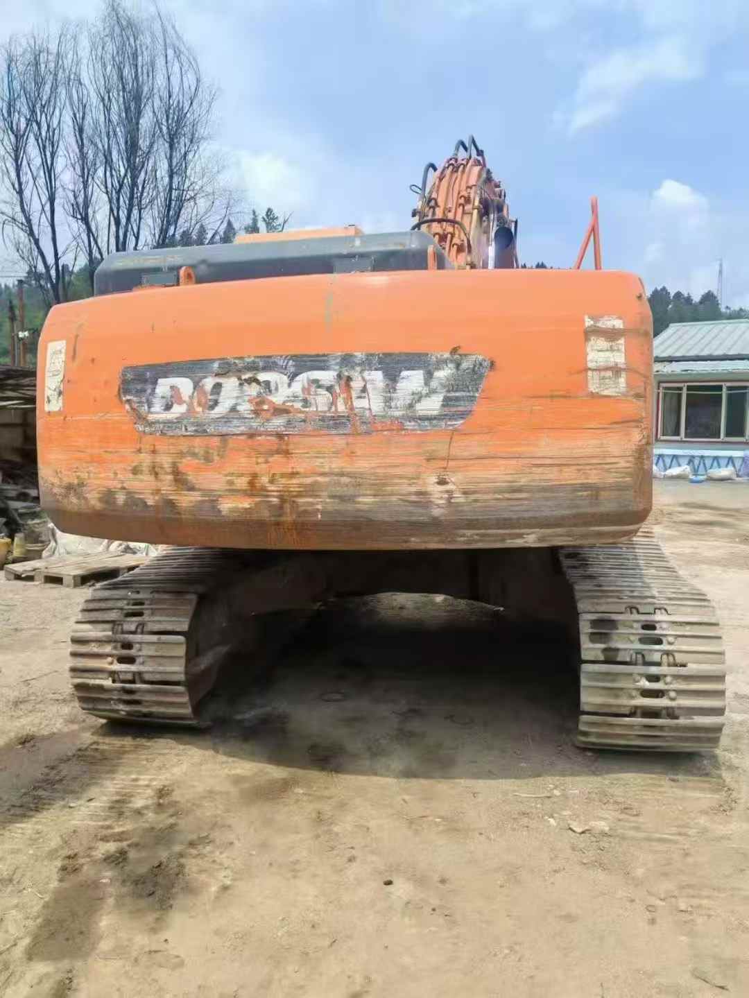 Used Doosan S225 Excavator 2010 Model / 3