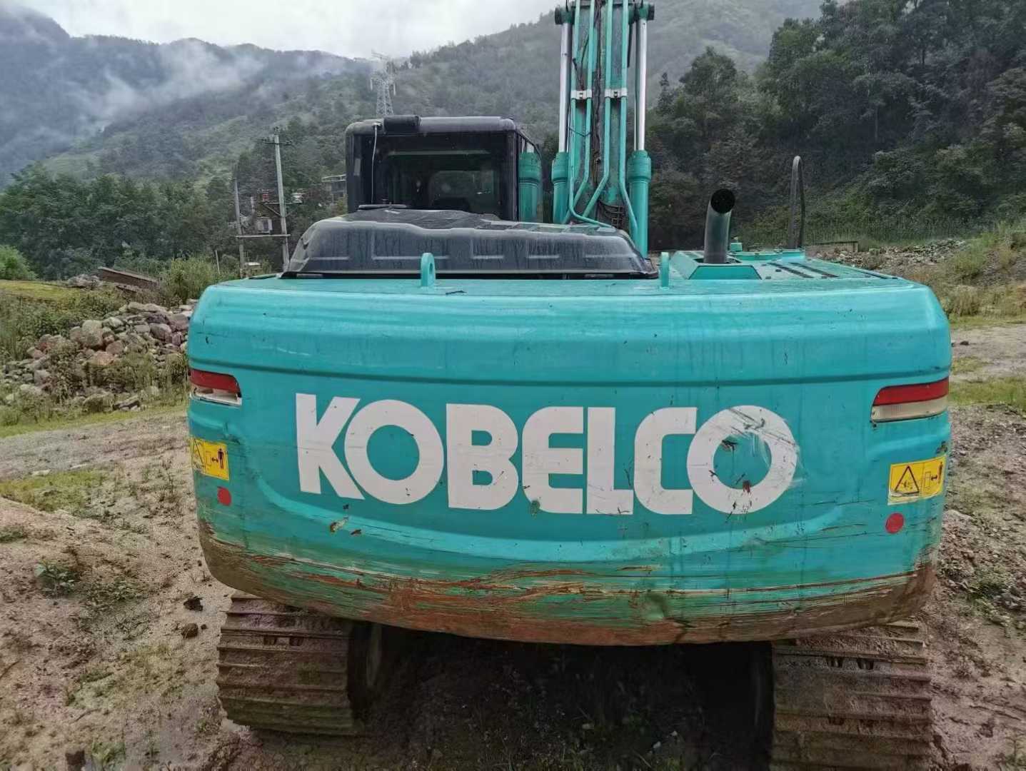 Used Kobelco SK210 Excavator 2021 Model / 2