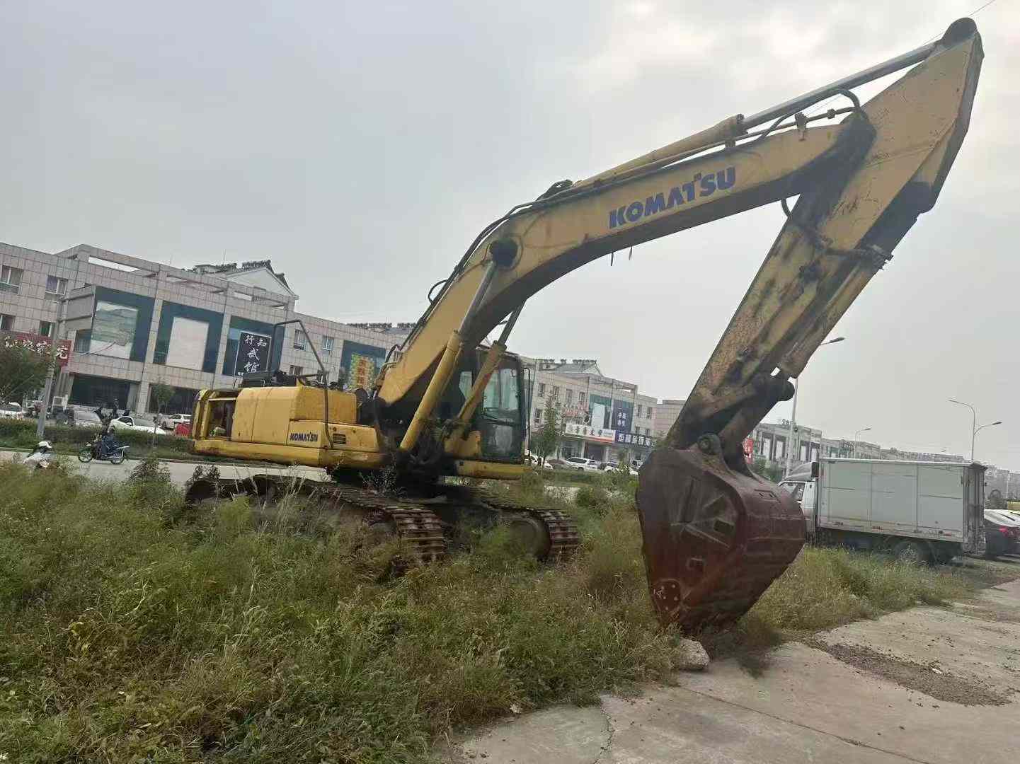 Used Komatsu PC300-7 Excavator 2011 Model