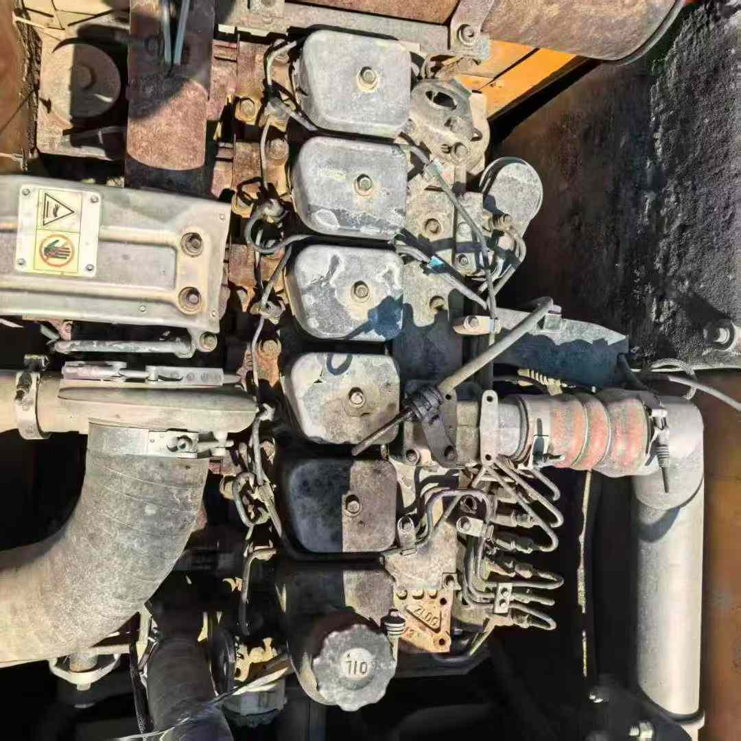 Used Hyundai R215-7 Excavator 2016 Model / 6