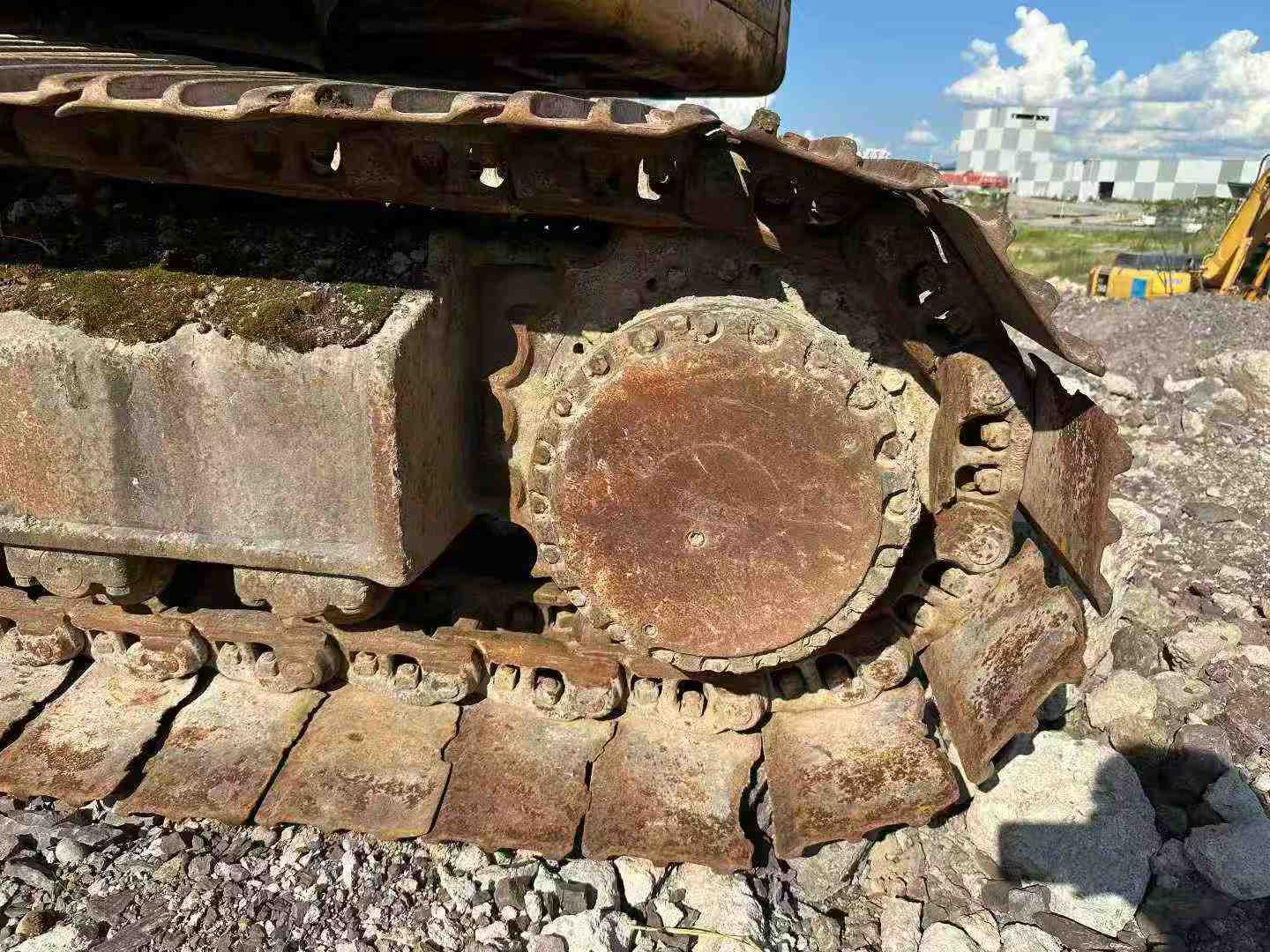 Used Hyundai R225-7 Excavator 2016 Model / 5