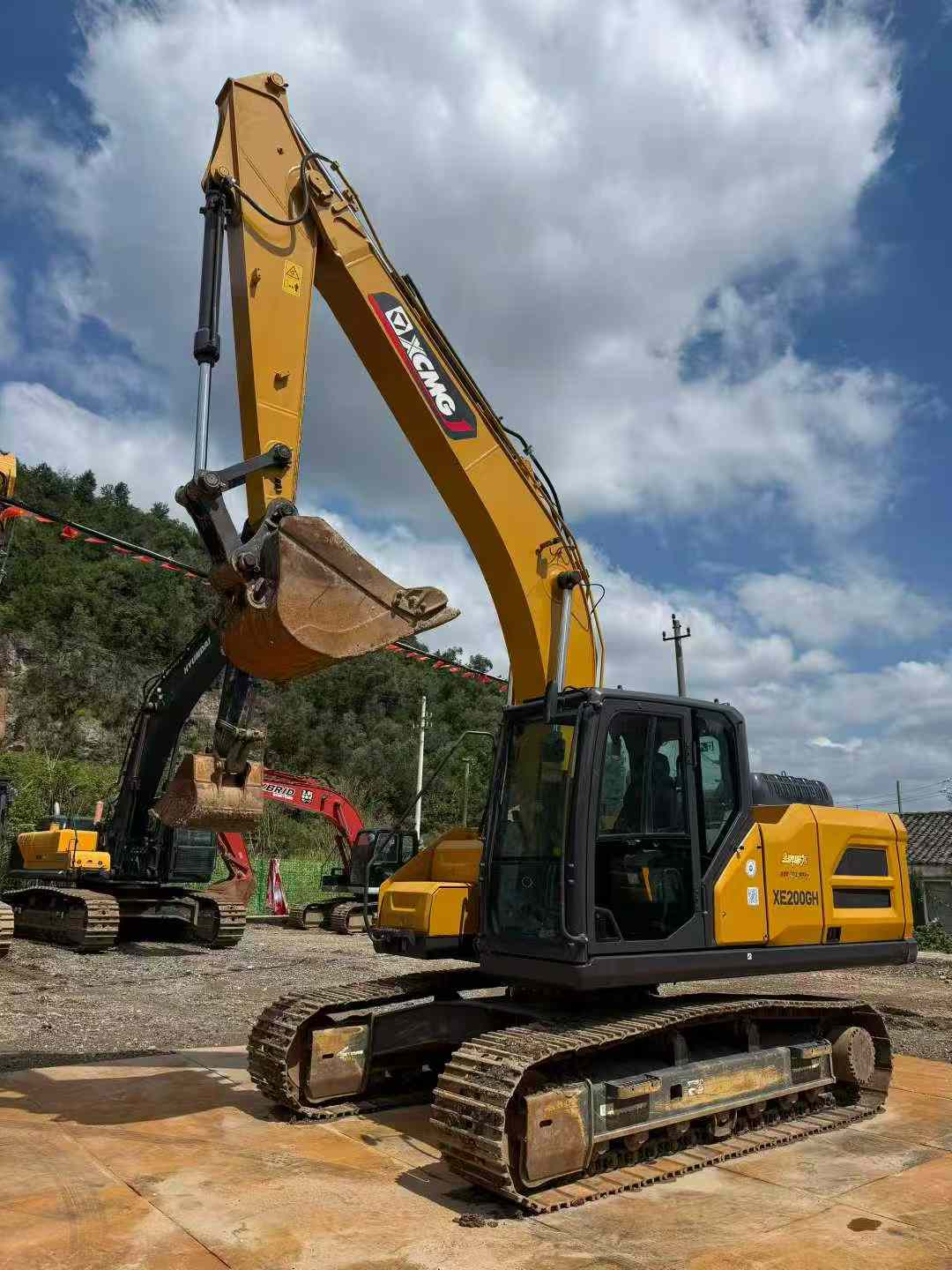 Used XCMG LW200 Excavator 2024 Model / 7