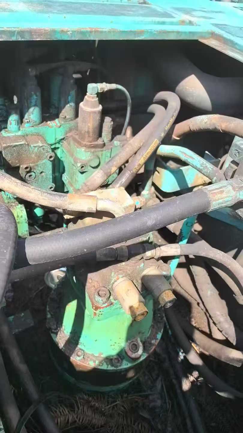 Used Kobelco SK200-6 Excavator 2016 Model / 5