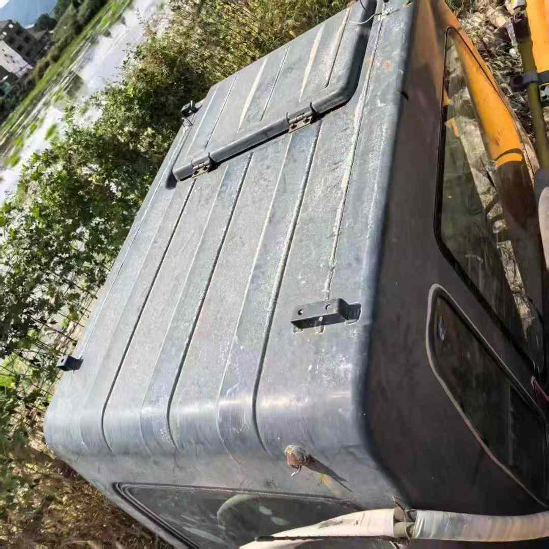 Used Hyundai R215-7 Excavator 2016 Model / 5