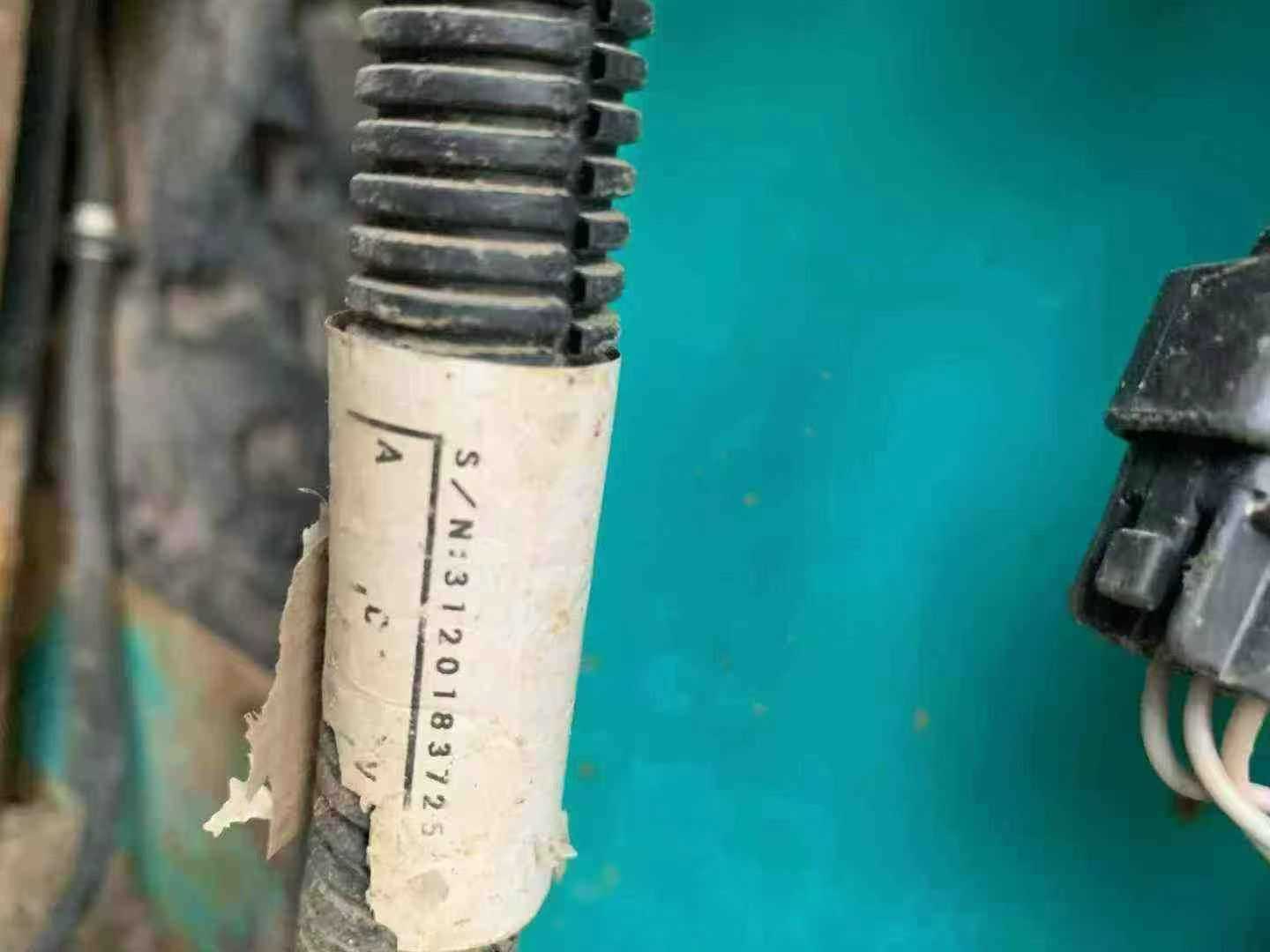 Used Kobelco SK200 Excavator 2012 Model / 8