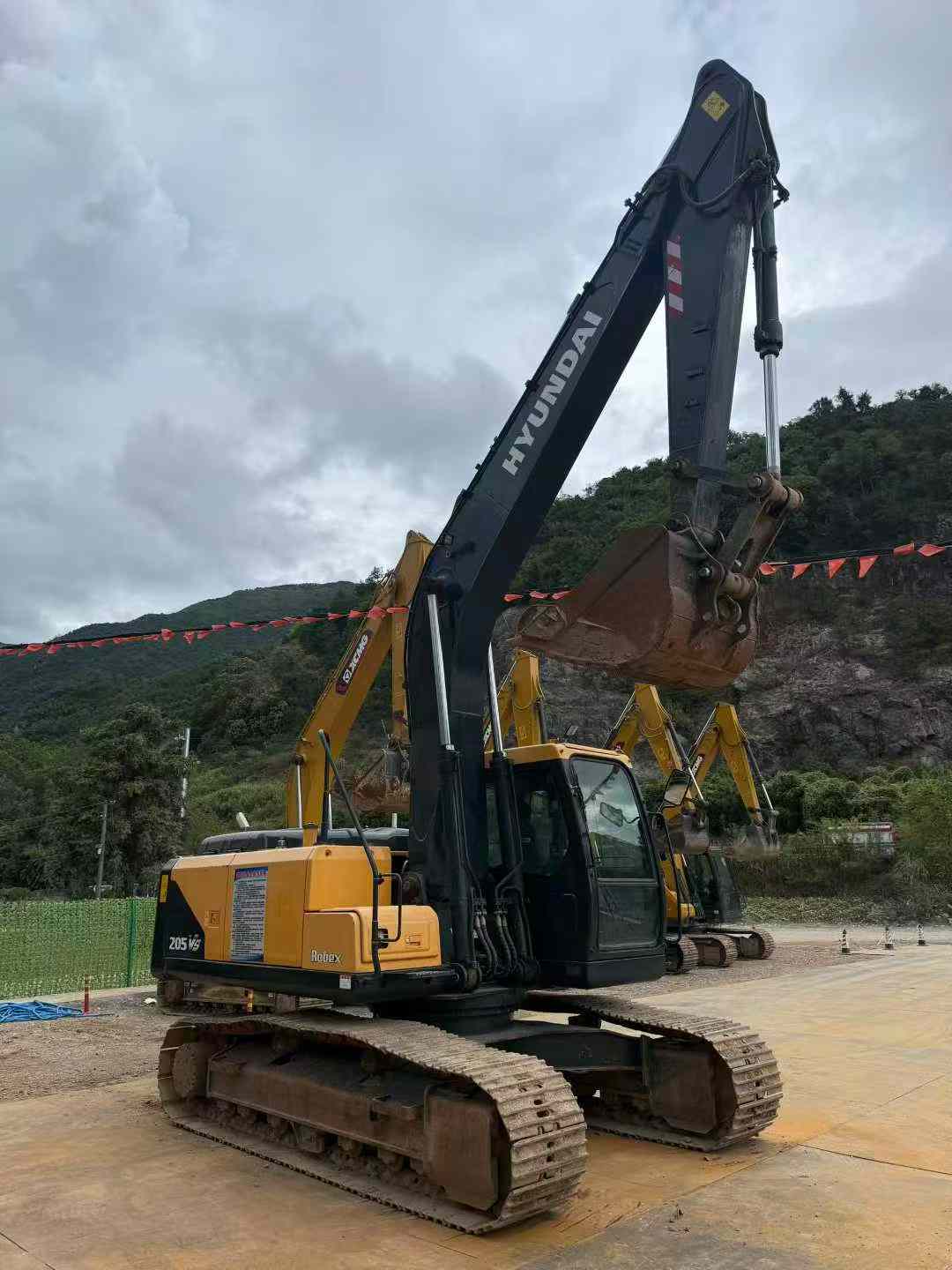 Used Hyundai HX200 Excavator 2022 Model