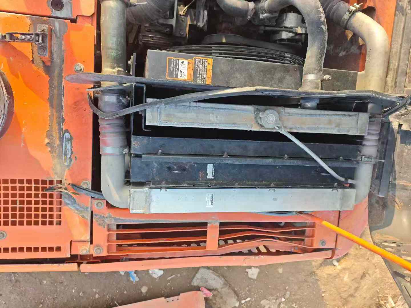 Used Doosan S225 Excavator 2012 Model / 4