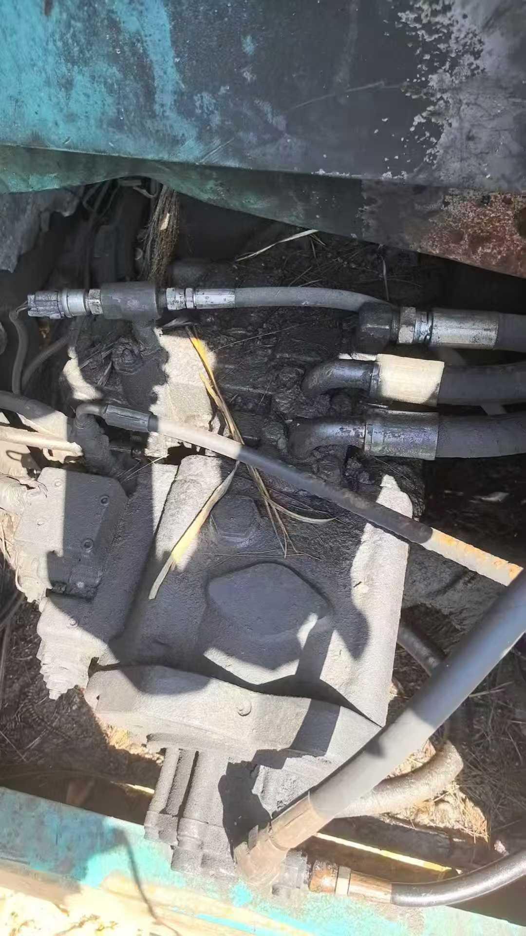 Used Kobelco SK200-6 Excavator 2016 Model / 6