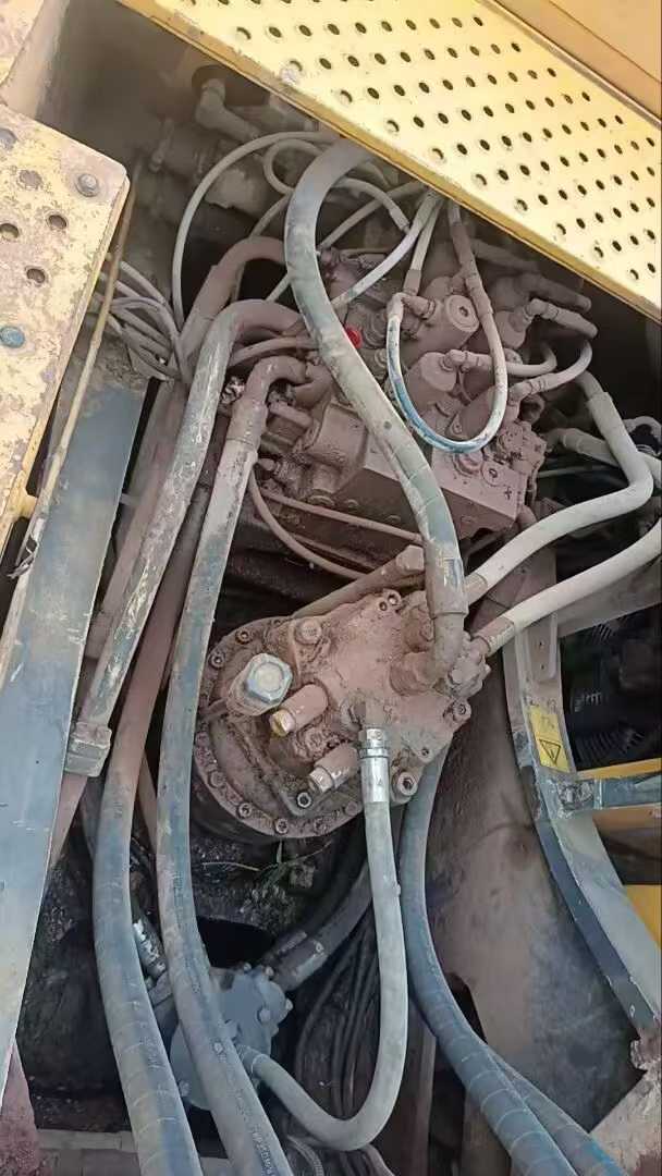 Used Volvo ECR38 Excavator 2012 Model / 3