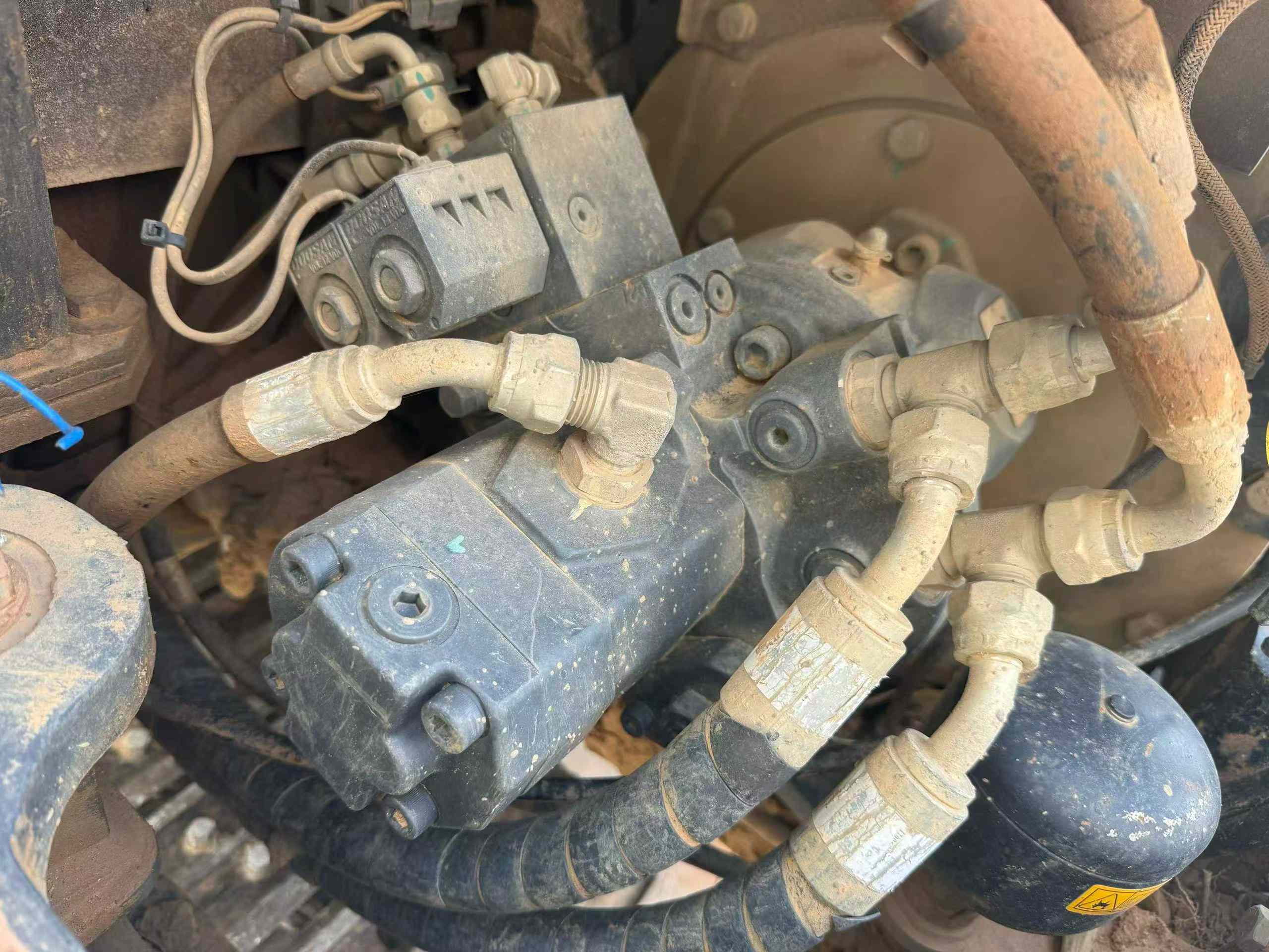 Used Doosan DX60 Excavator 2016 Model / 6