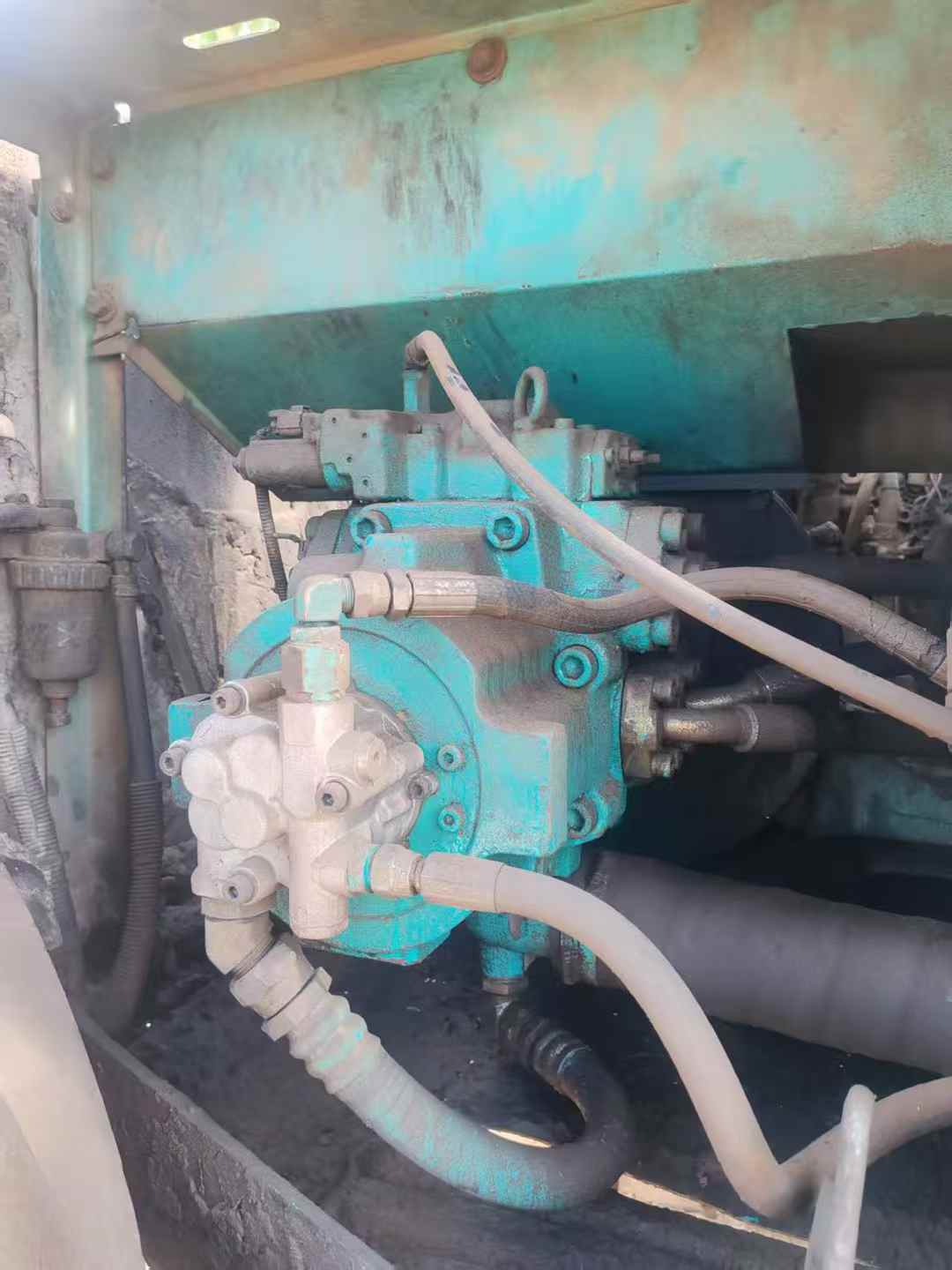 Used Kobelco SK200-5.5 Excavator 2016 Model / 4