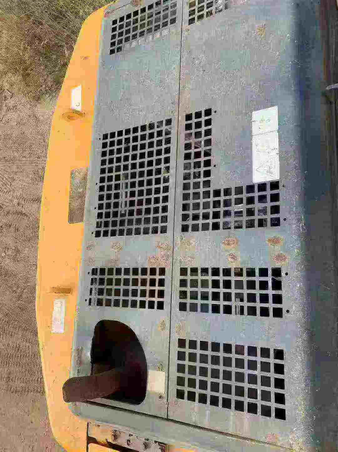 Used Hyundai R210-7 Excavator 2013 Model / 8