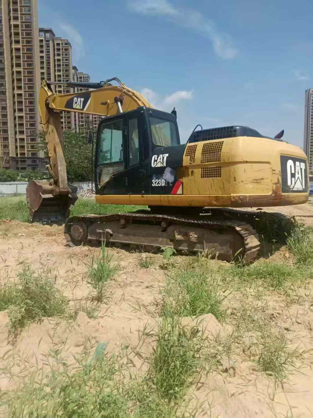 Used Caterpillar 323 Excavator 2016 Model