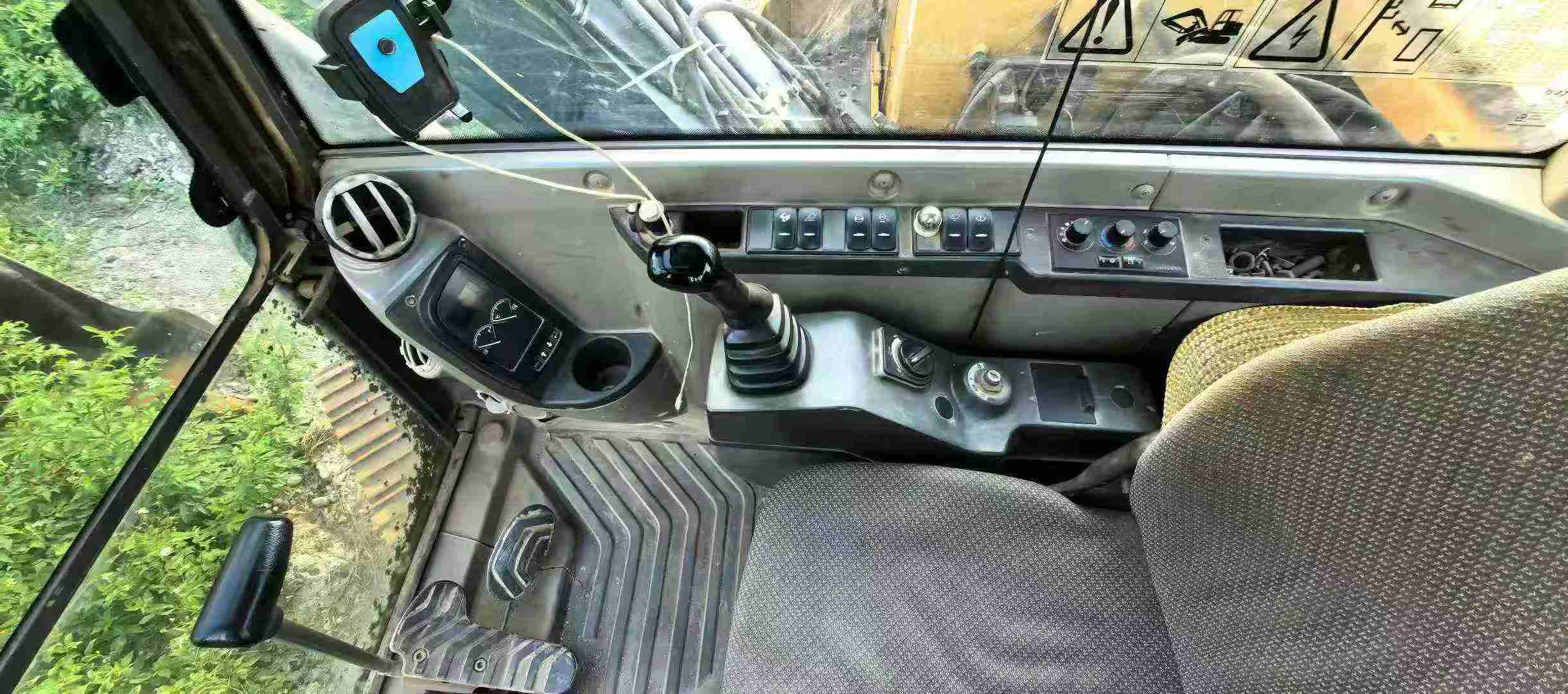 Used Volvo EC80D Excavator 2017 Model / 4