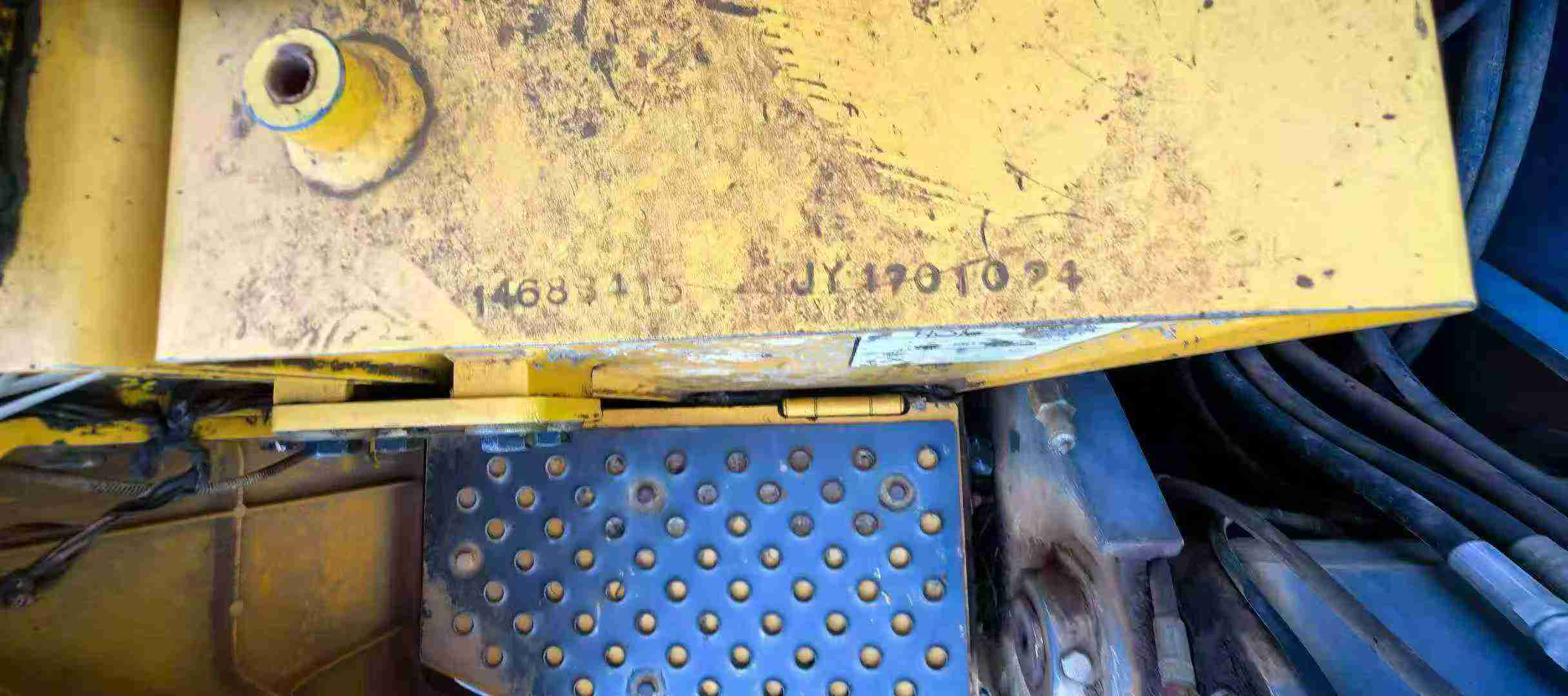 Used Volvo EC80D Excavator 2017 Model / 7