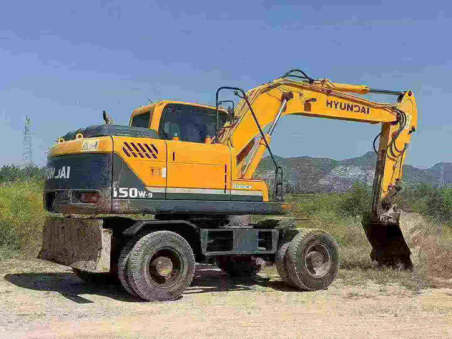 Used Hyundai R150W-9 Excavator 2014 Model / 2