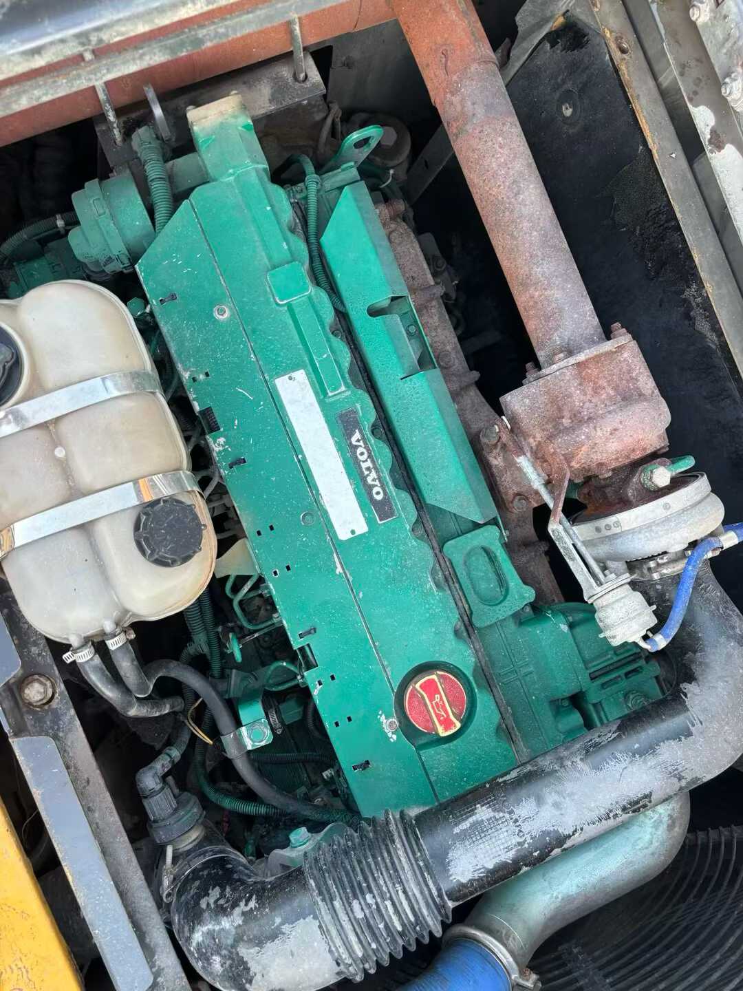 Used Volvo EW210C Excavator 2016 Model / 7