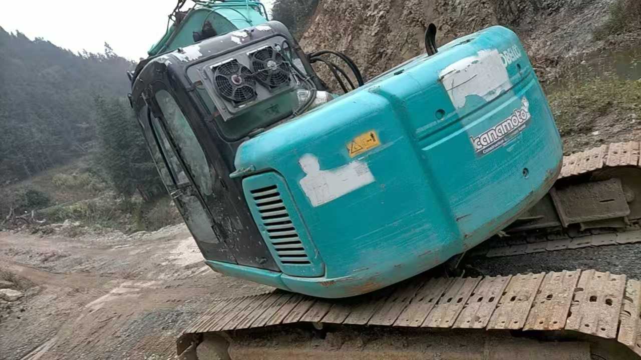 Used Kobelco SK130 Excavator 2016 Model