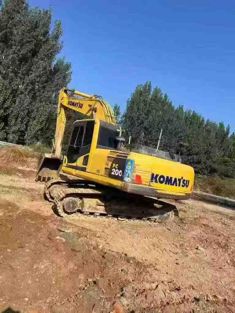 Used Komatsu PC200 Excavator 2016 Model