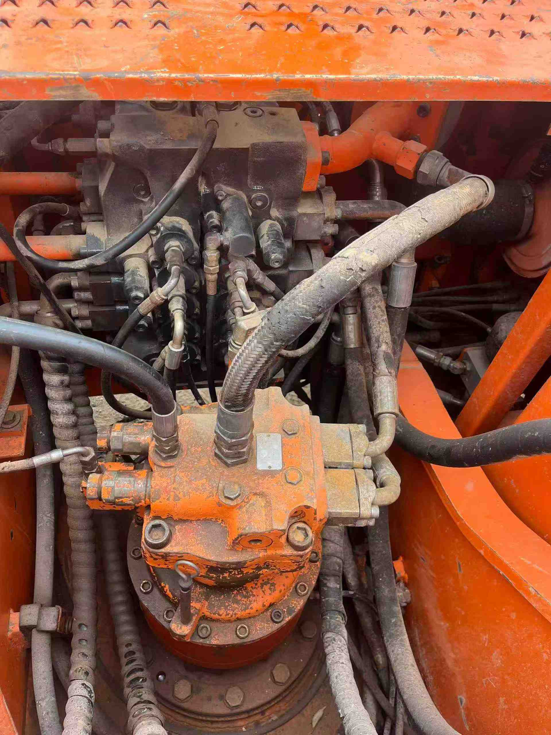 Used Doosan S225 Excavator 2016 Model / 6